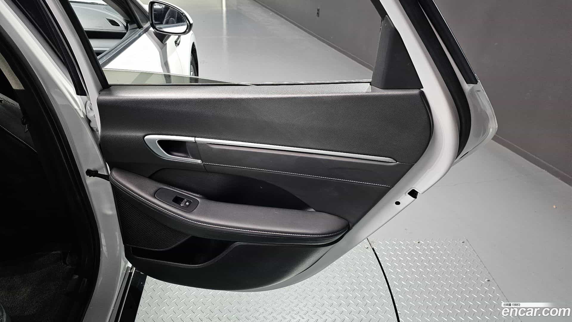Sonata Hyundai 2023.6-INNER-035