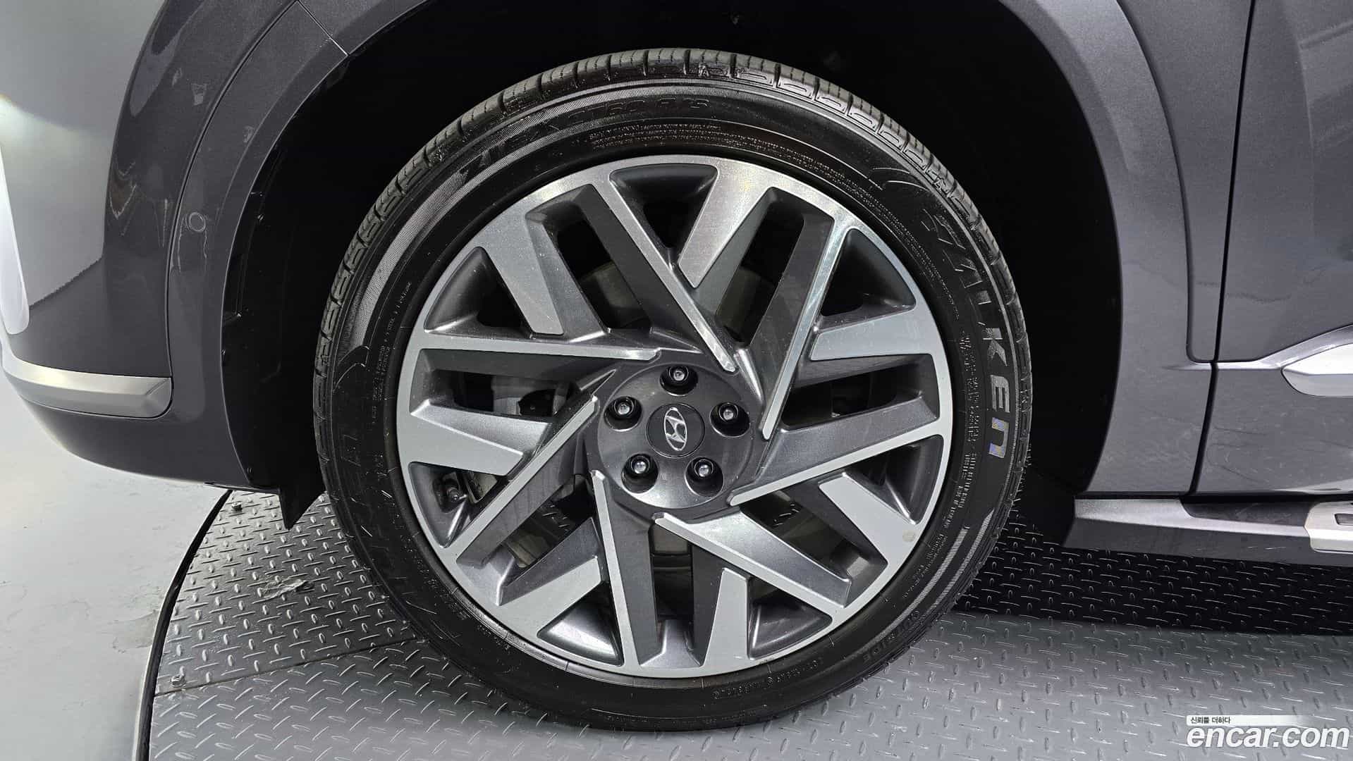 Santafe Hyundai 2023.2-OUTER-005