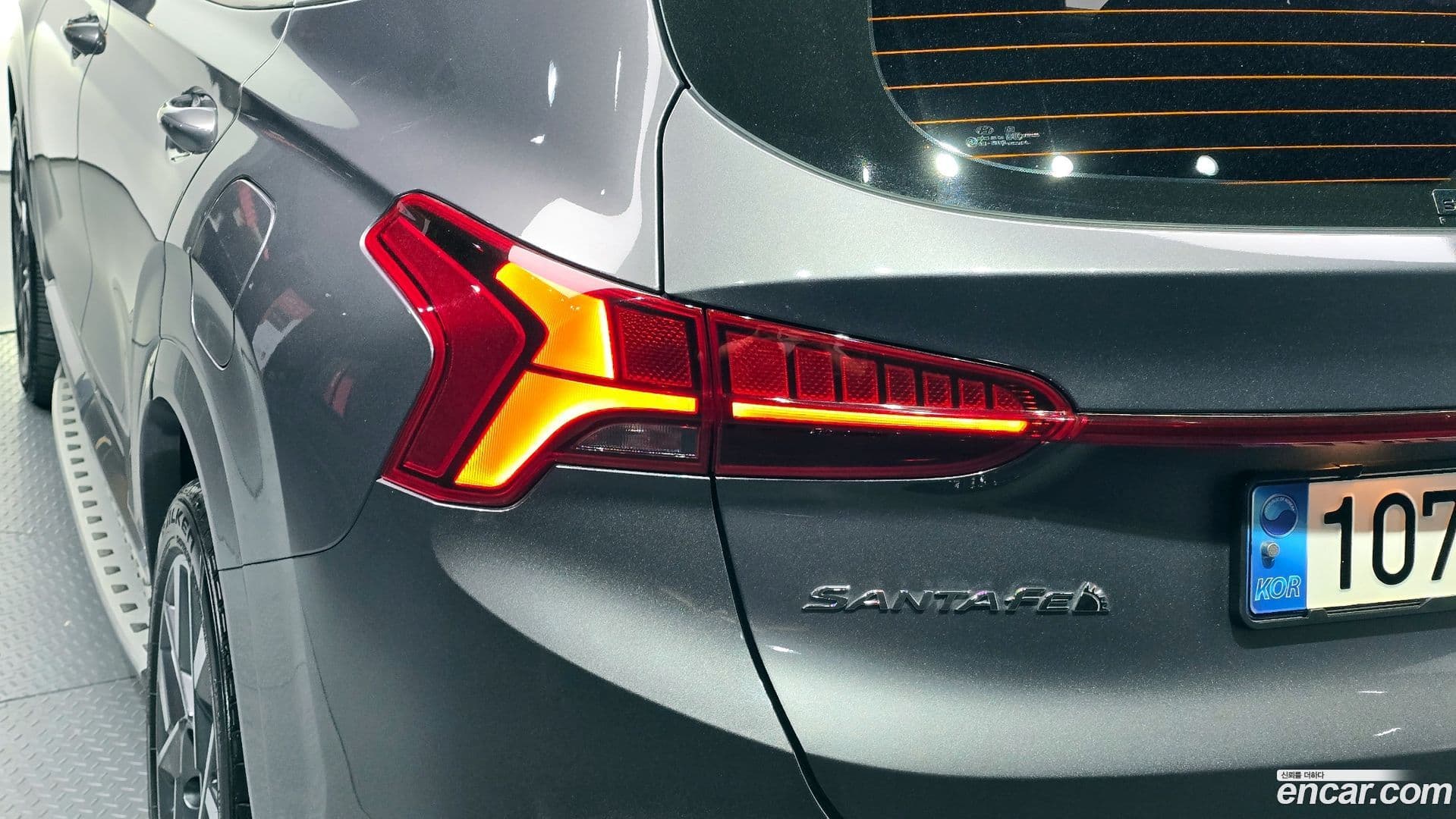 Main__Slider__Photo:Santafe Hyundai 2023.2-22