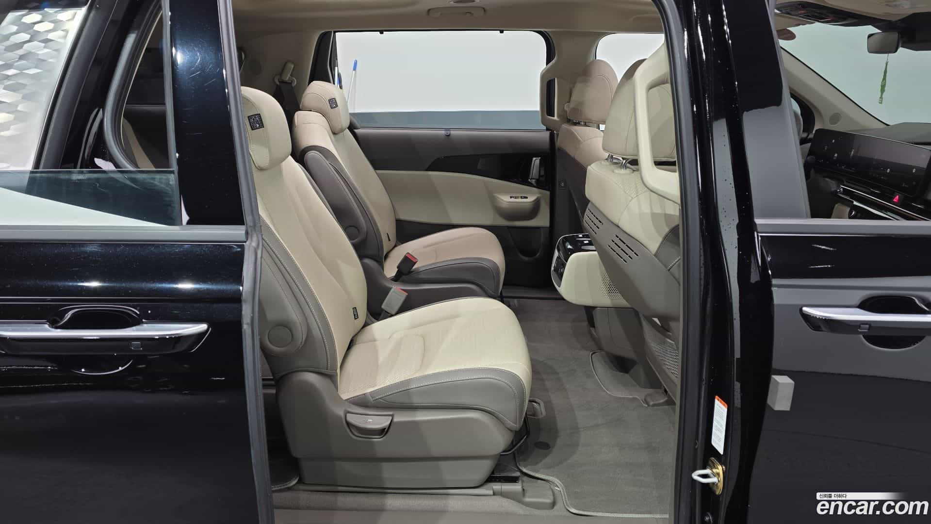 Canival Kia 2024.9-OPTION-015