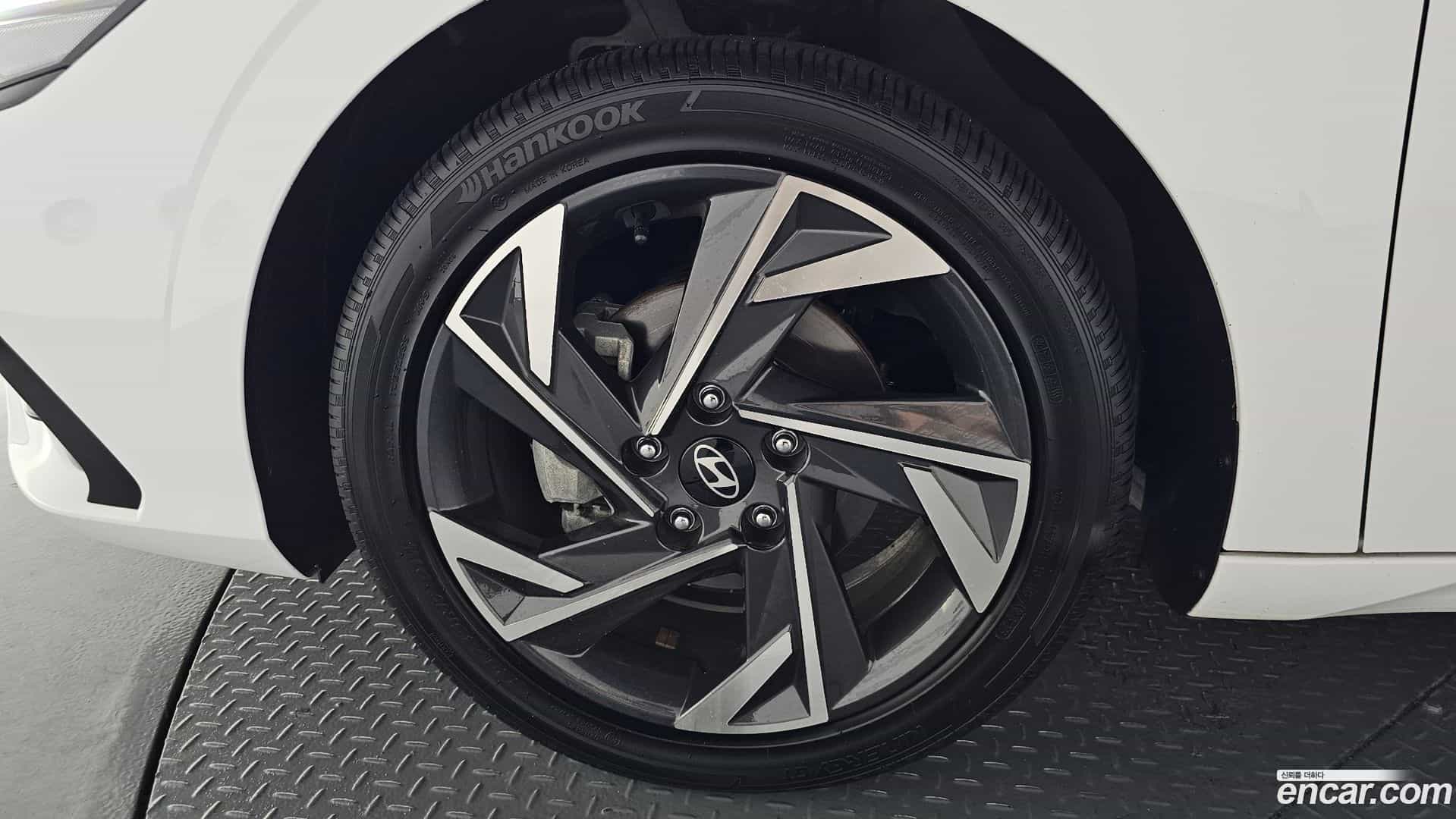 AVANTE Hyundai 2023.6-OUTER-031