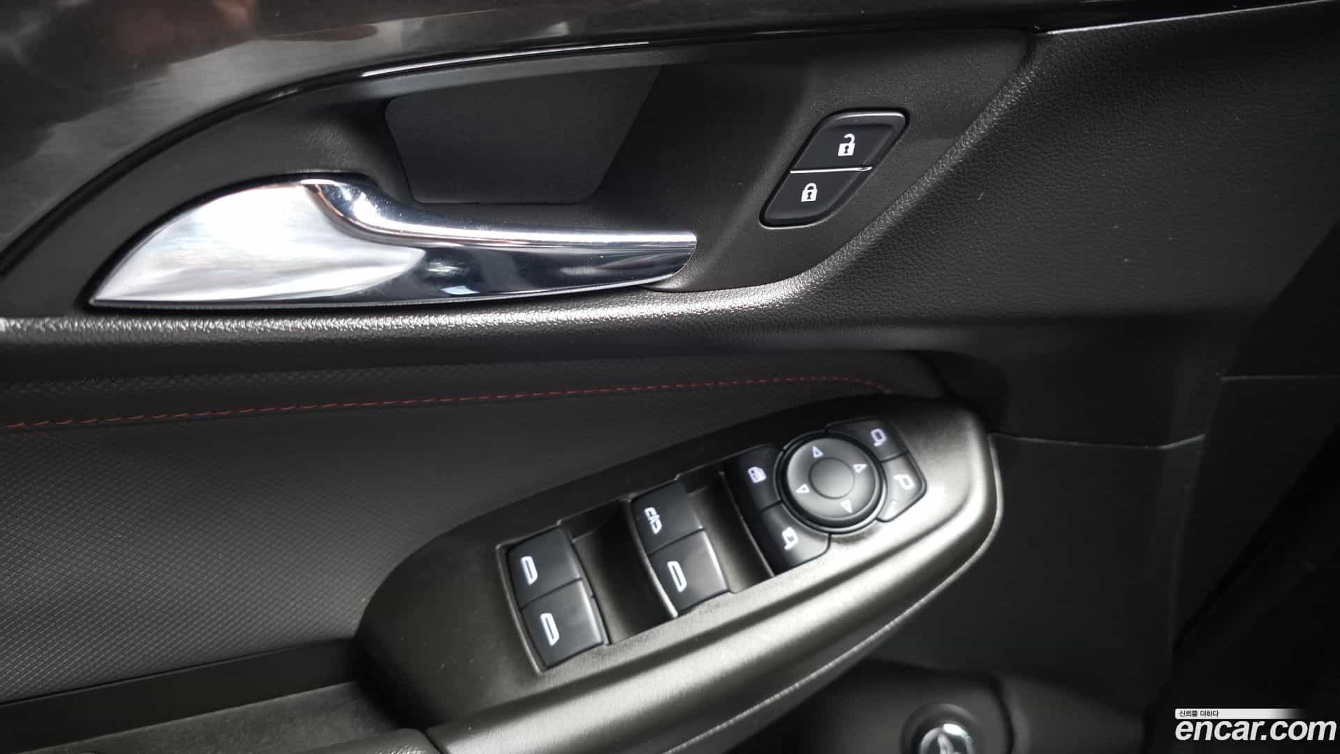 Trailblazer Chevrolet 2023.6-OPTION-043