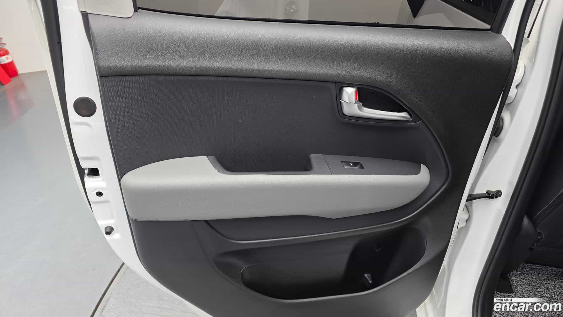 RAY Kia 2022.6-INNER-035