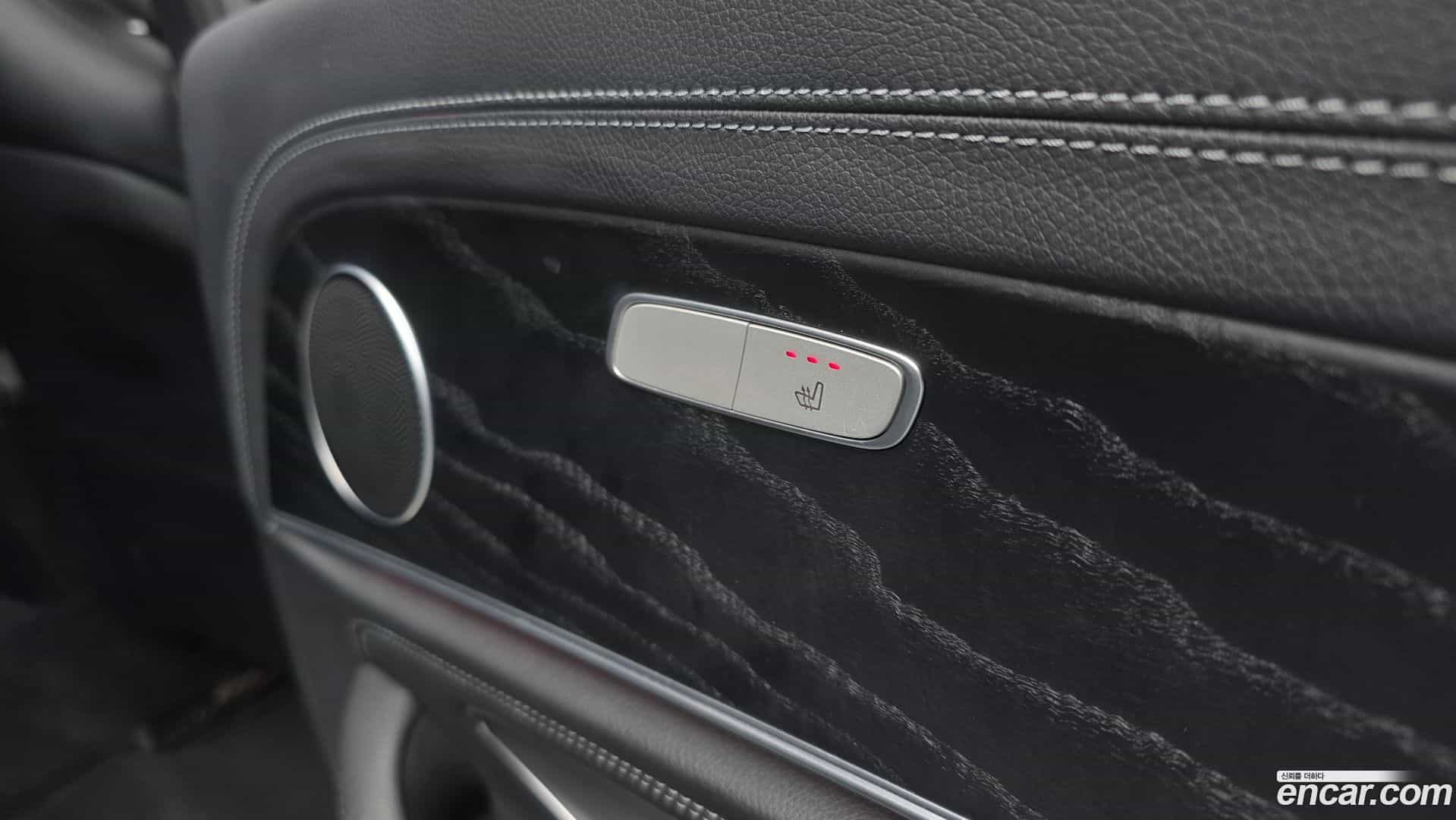 E-Class Mercedes-Benz 2020.5-OPTION-022