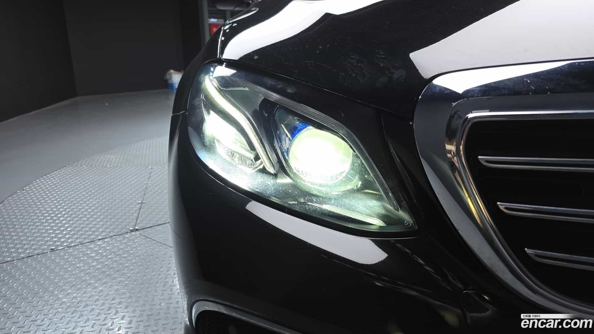 E-Class Mercedes-Benz 2020.5-OUTER-032