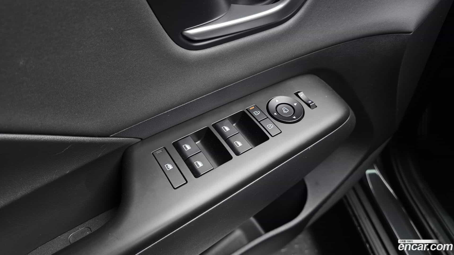 Kona Hyundai 2023.6-OPTION-040