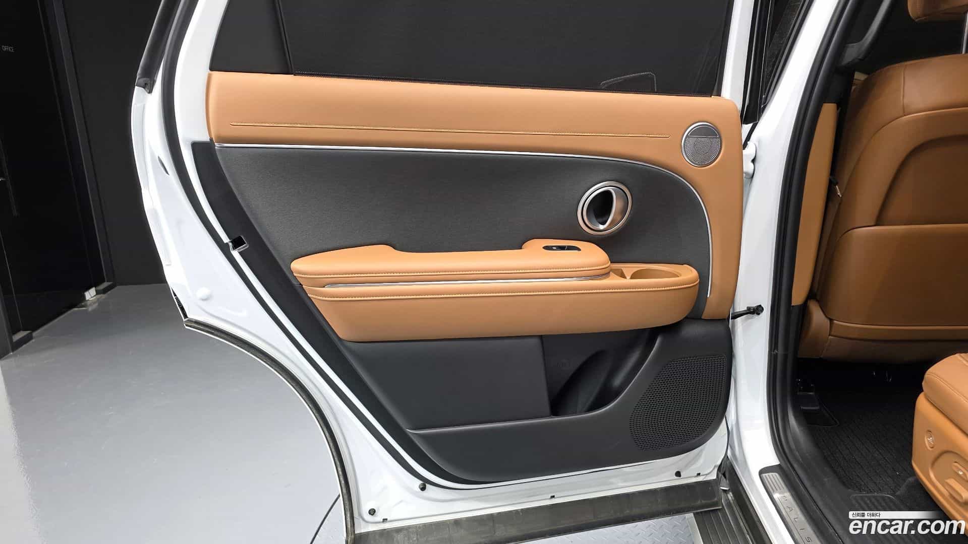 Palisade Hyundai 2025.1-INNER-035