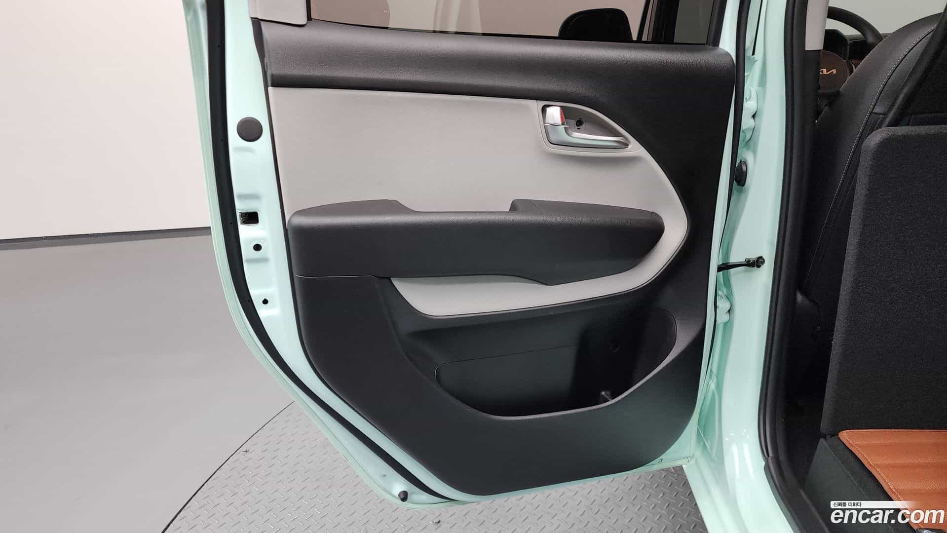 RAY Kia 2023.10-INNER-035