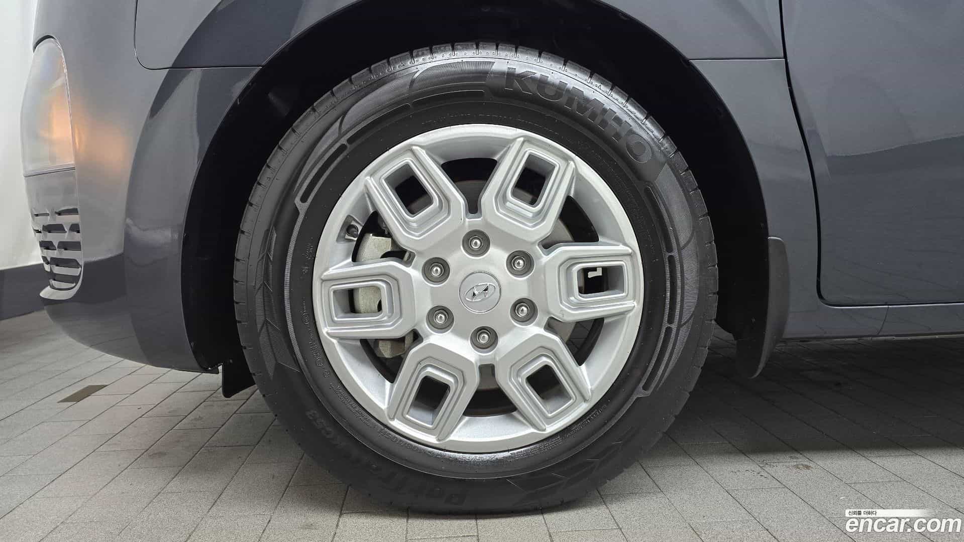 Staria Hyundai 2022.1-OUTER-005