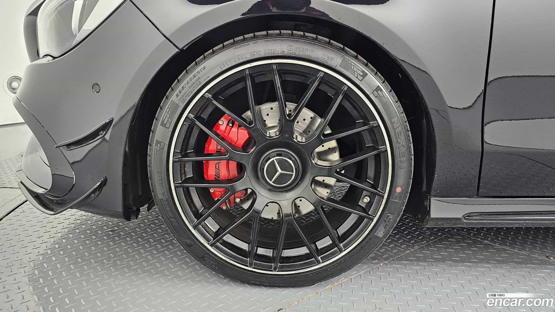 CLA-Class Mercedes-Benz 2018.4-OUTER-005