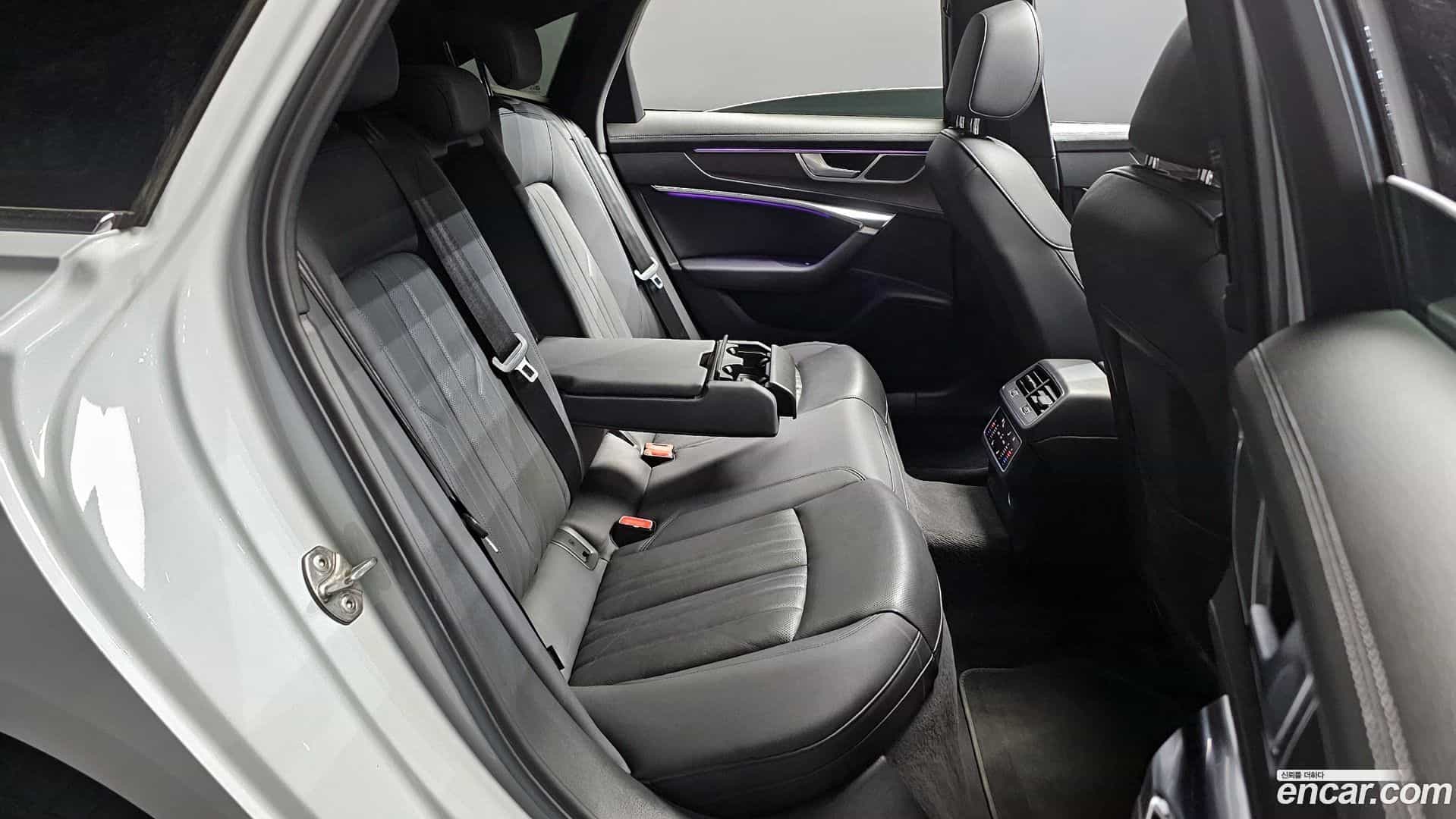 A6 Audi 2023.11-OPTION-016