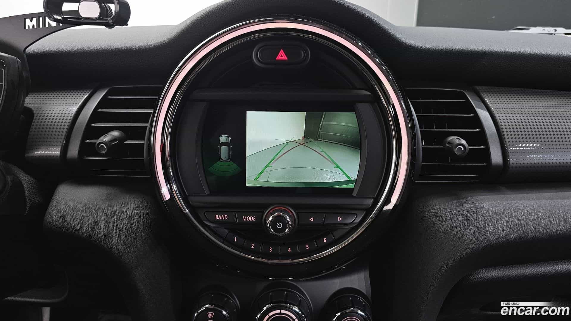Cooper Mini 2020.4-OPTION-018