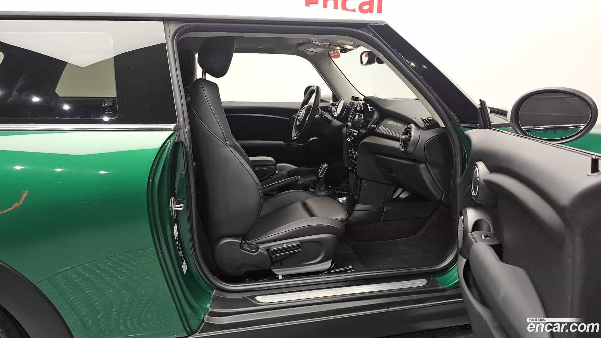 Cooper Mini 2020.4-INNER-036