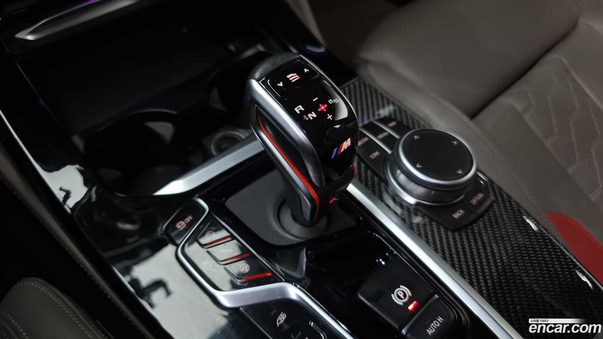 X4M BMW 2019.11-INNER-009