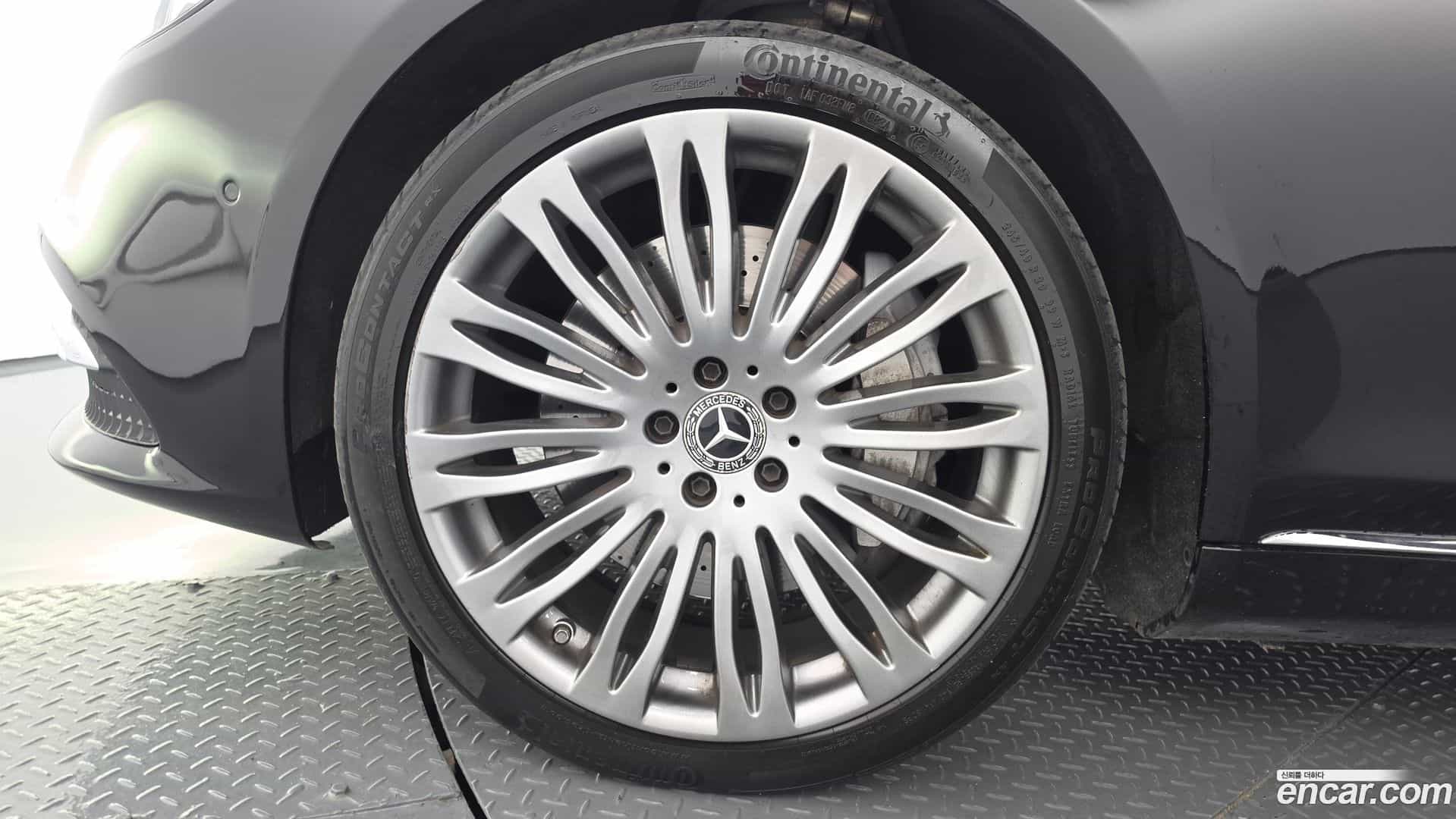 S-Class Mercedes-Benz 2018.8-OUTER-005