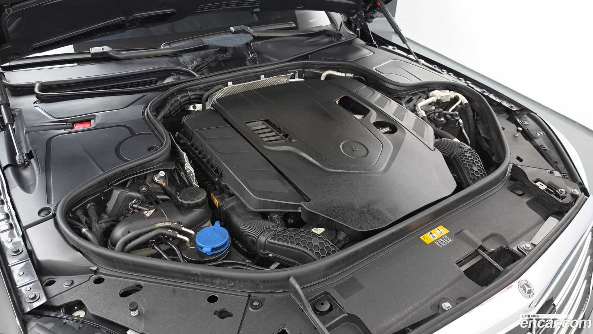 S-Class Mercedes-Benz 2018.8-OUTER-006