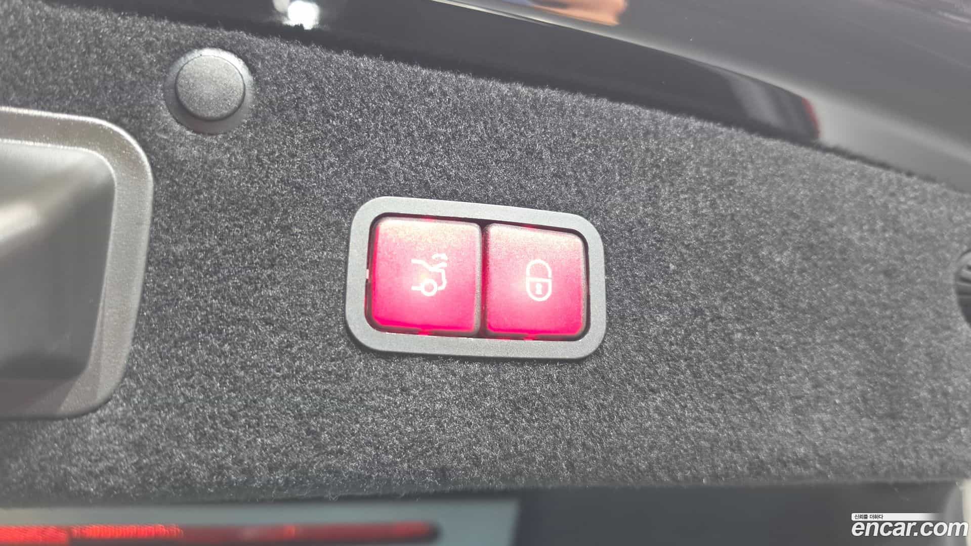 S-Class Mercedes-Benz 2018.8-OPTION-023