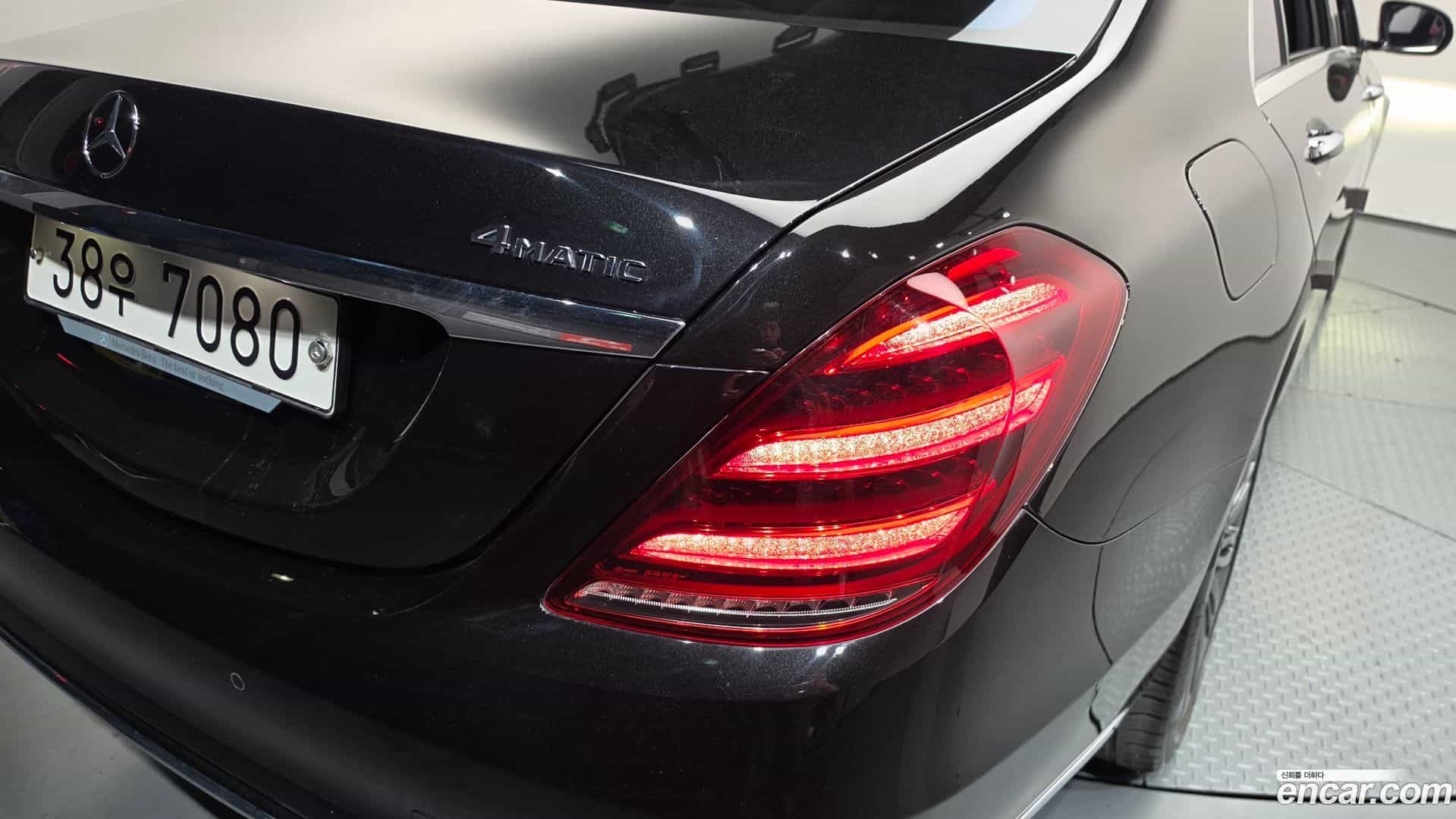 S-Class Mercedes-Benz 2018.8-OUTER-033