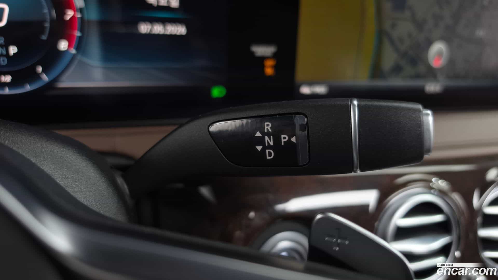 S-Class Mercedes-Benz 2018.8-OPTION-040