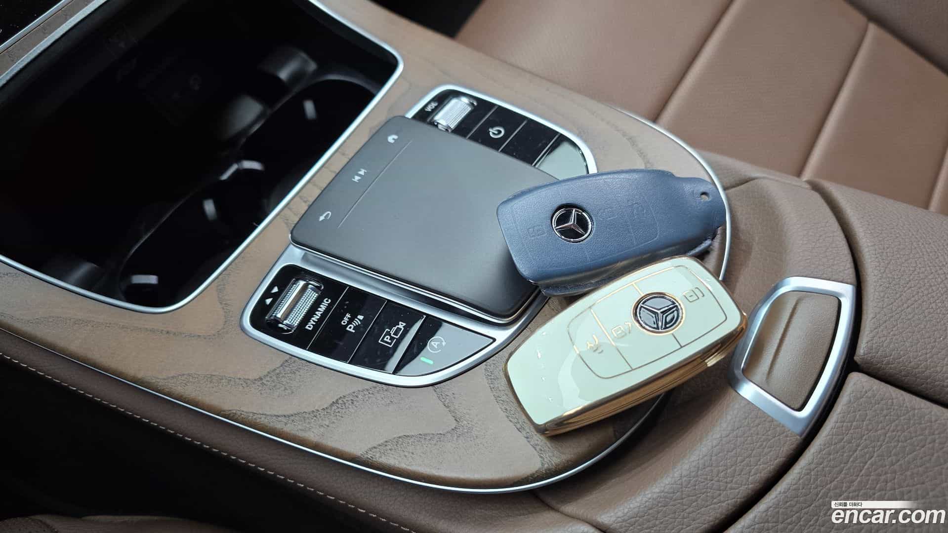 E-Class Mercedes-Benz 2021.7-OPTION-022
