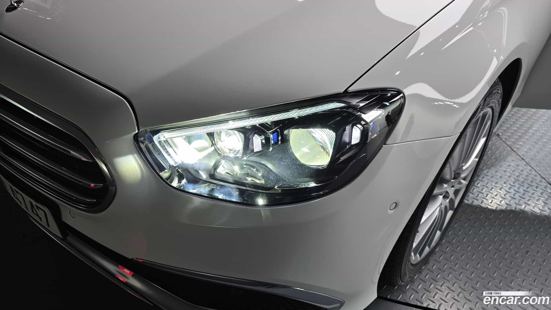 E-Class Mercedes-Benz 2021.7-OUTER-032