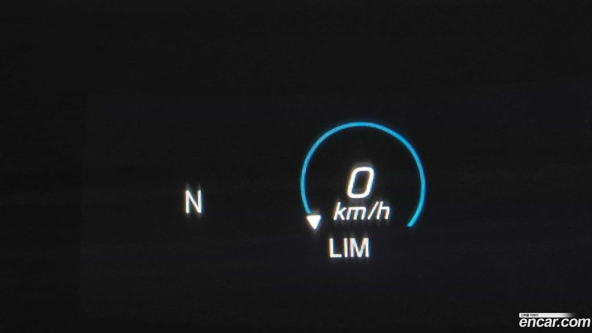 E-Class Mercedes-Benz 2021.7-OPTION-041