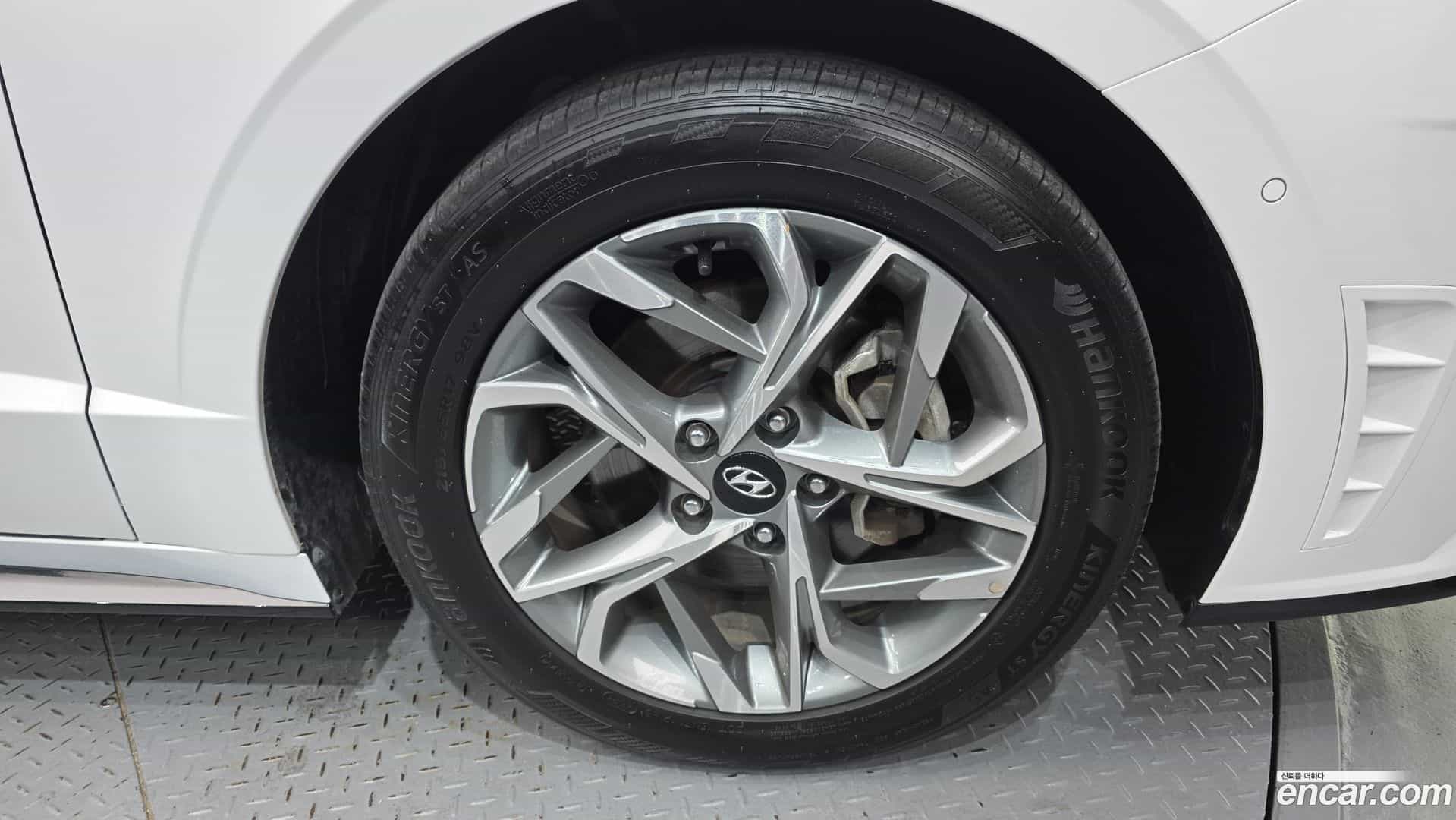 Sonata Hyundai 2022.2-OUTER-005