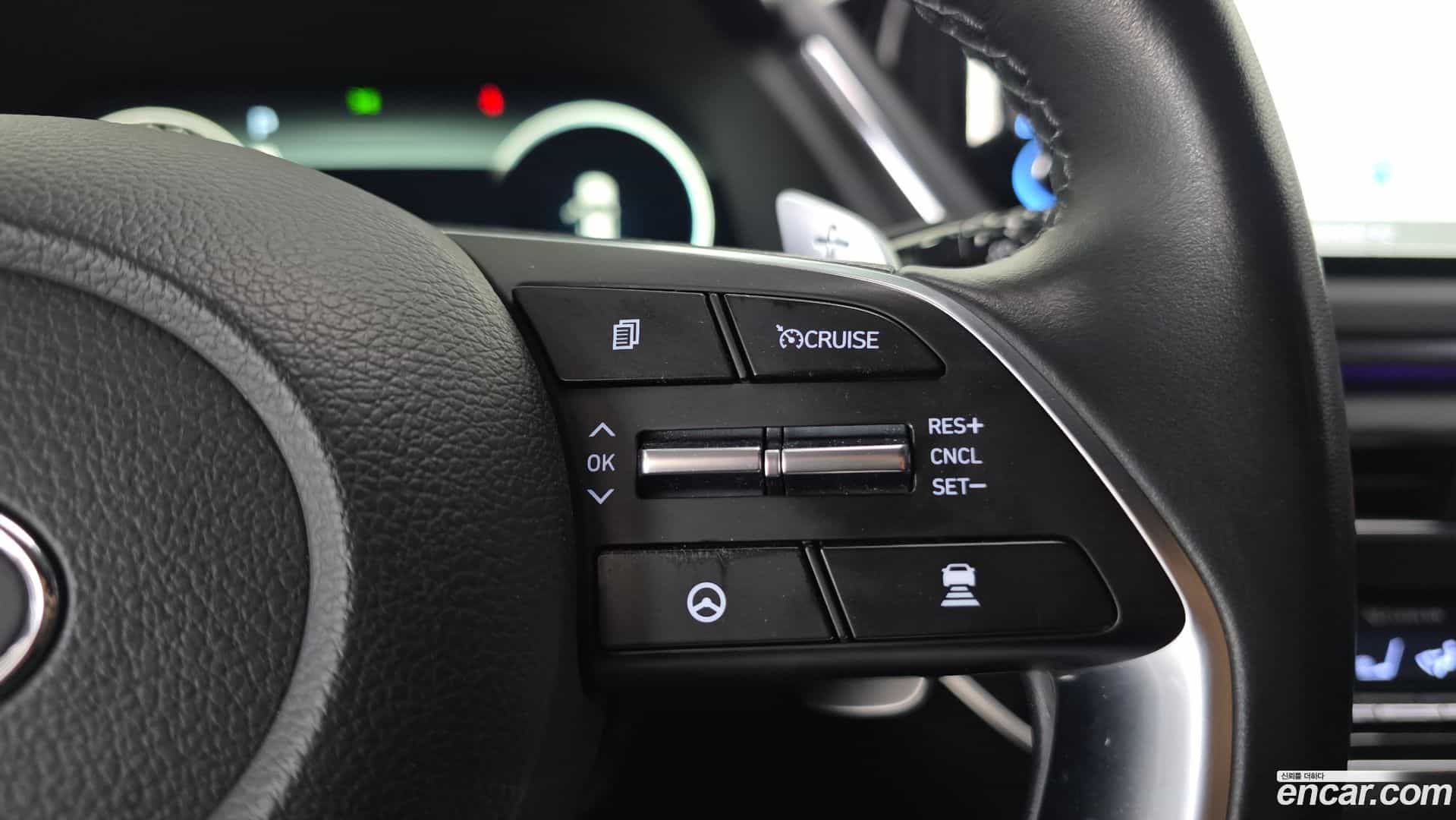 Sonata Hyundai 2022.2-OPTION-019