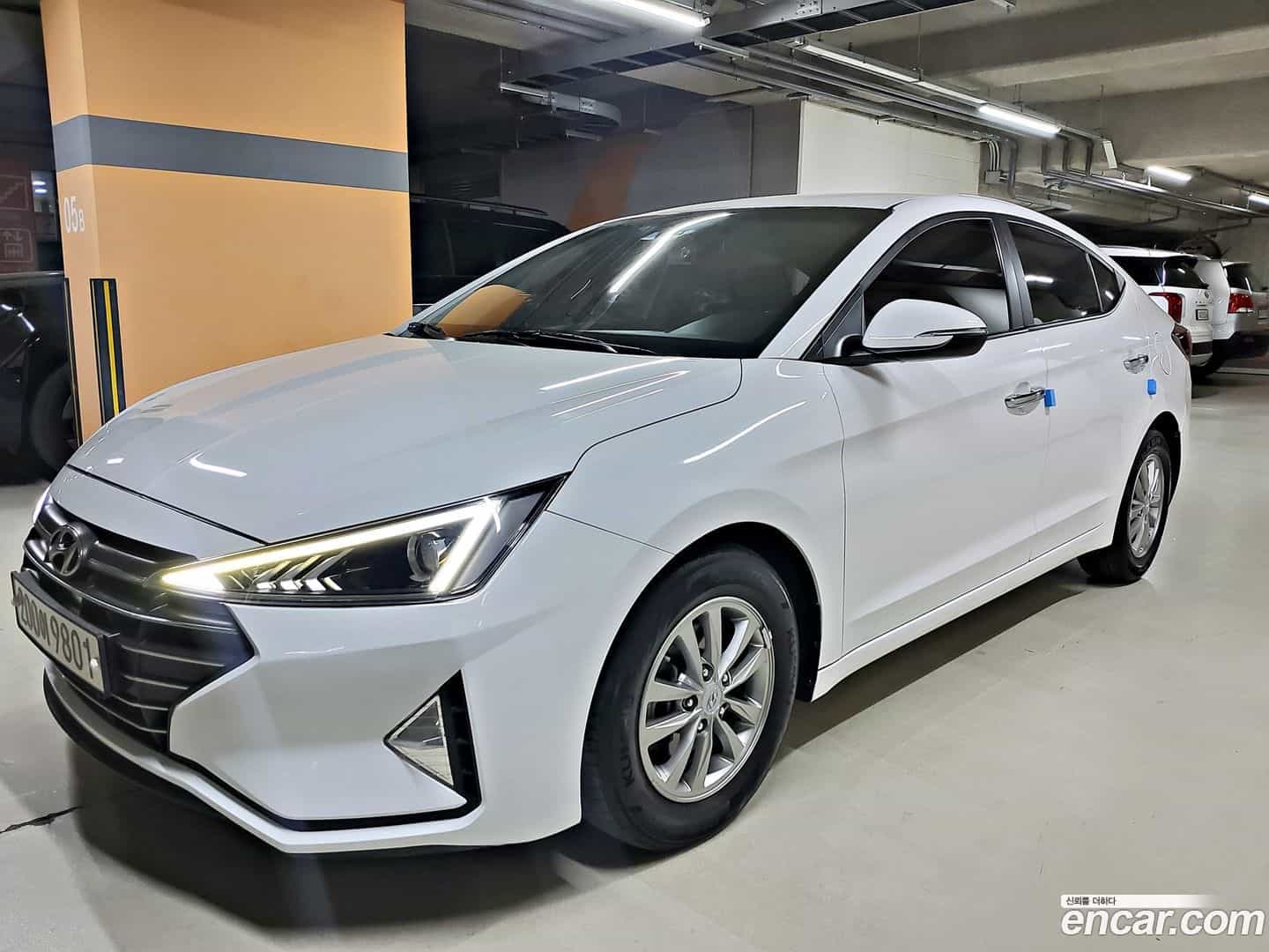AVANTE Hyundai 2019.9-OUTER-002