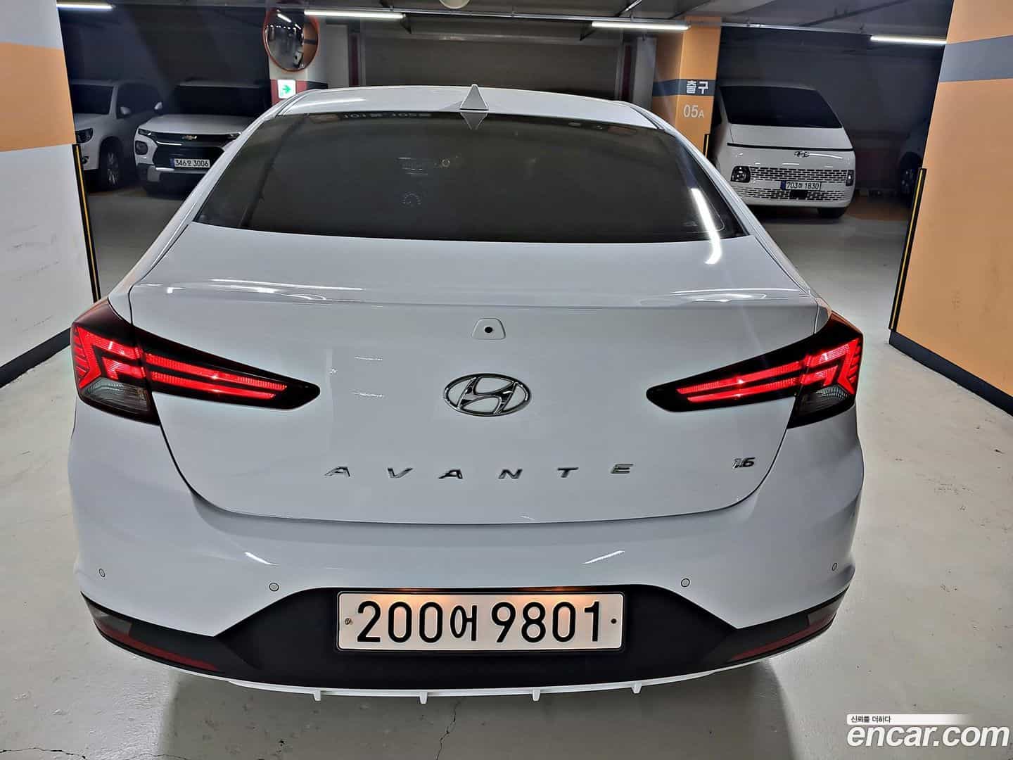 AVANTE Hyundai 2019.9-OUTER-004