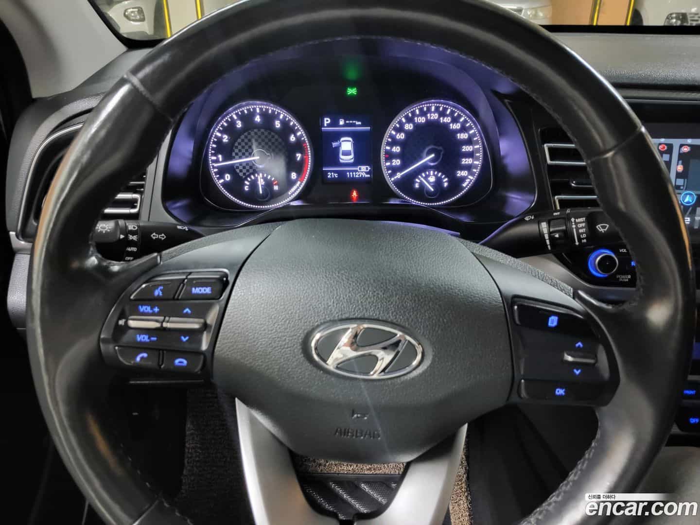 AVANTE Hyundai 2019.9-OPTION-015