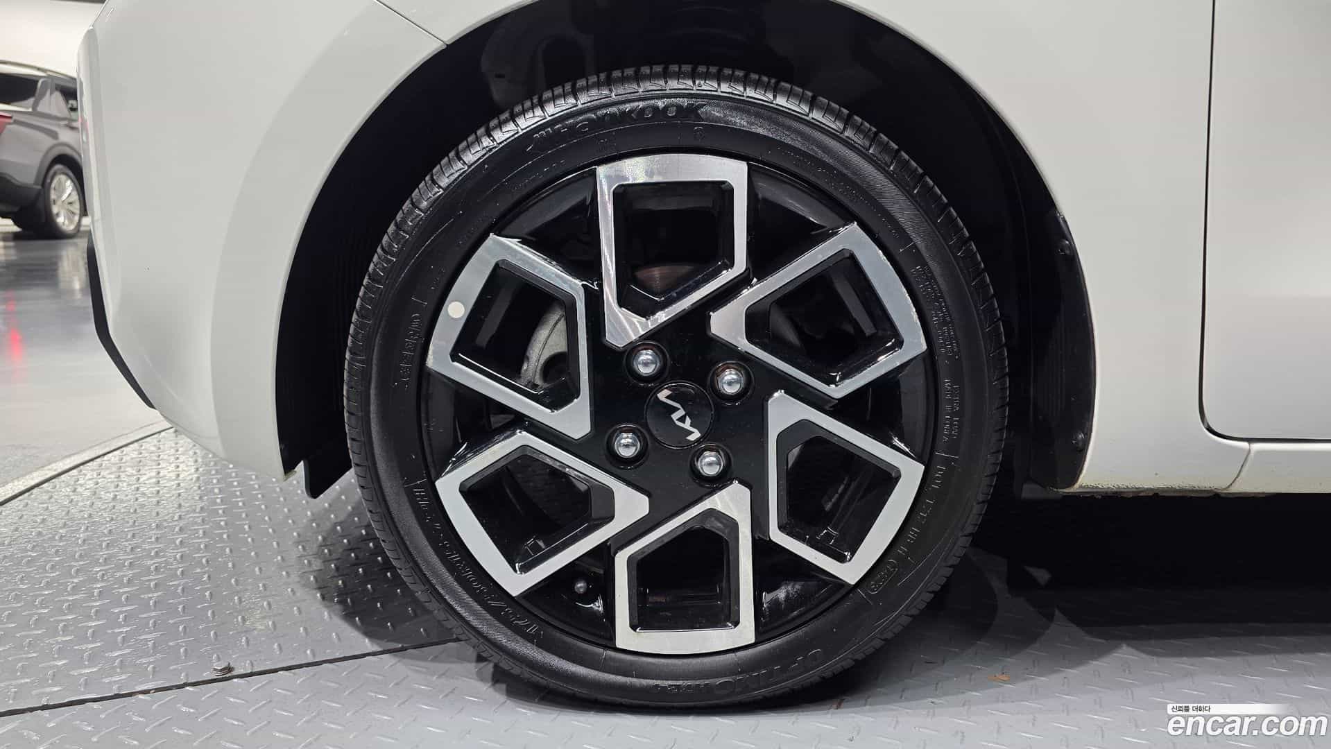 RAY Kia 2023.4-OUTER-005