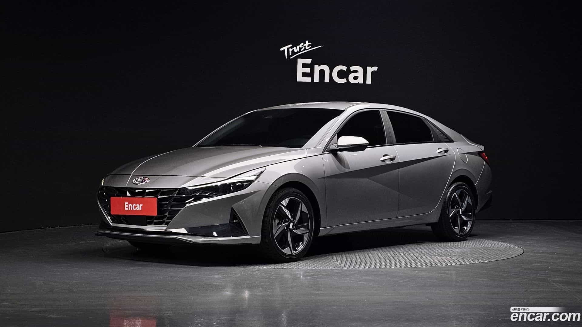 AVANTE Hyundai 2022.8-OUTER-001