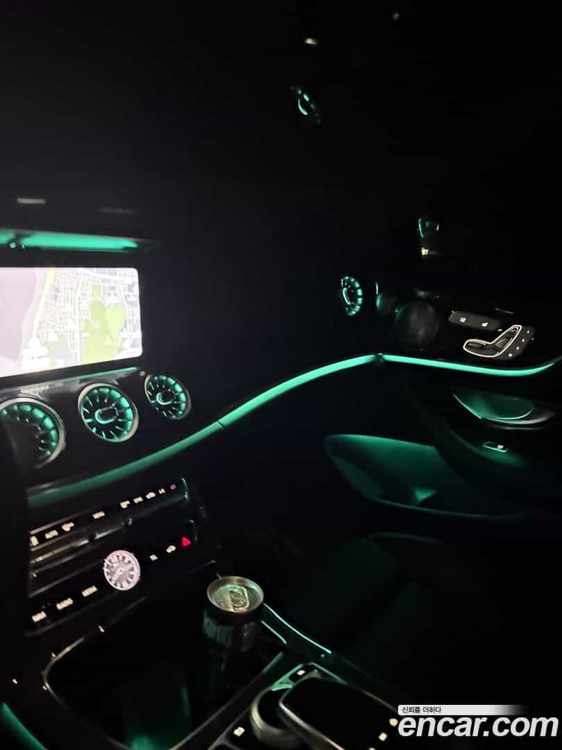 E-Class Mercedes-Benz 2019.10-INNER-007