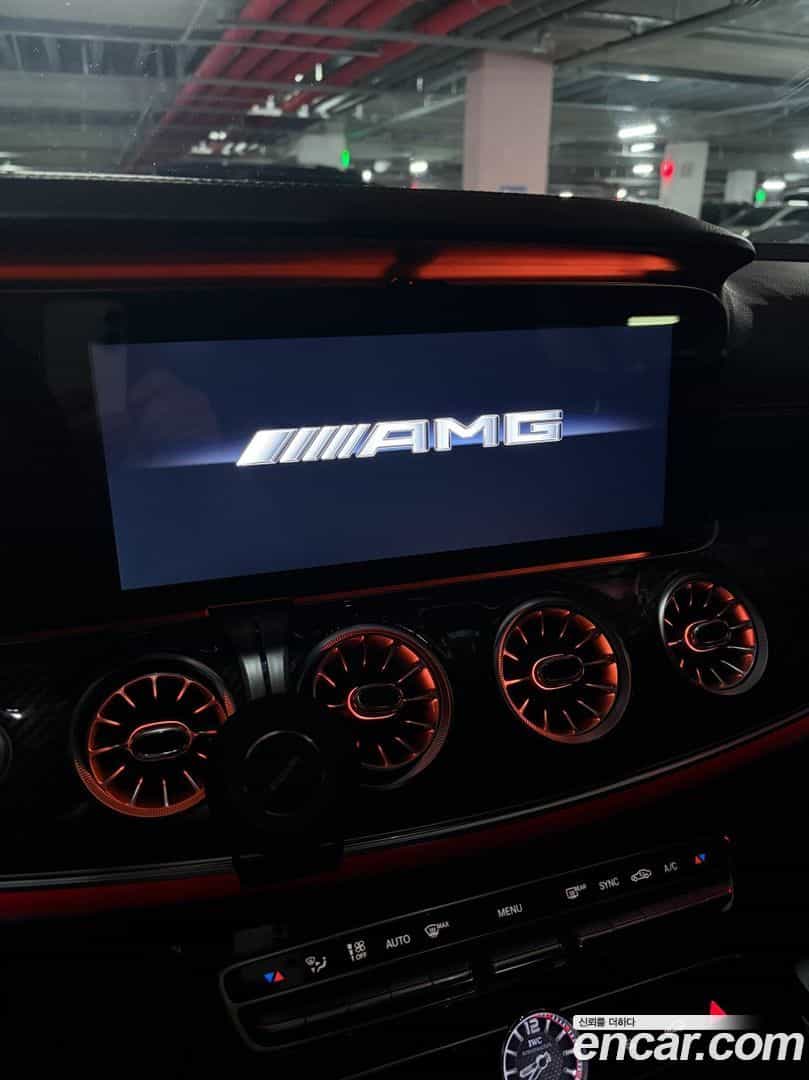 E-Class Mercedes-Benz 2019.10-OPTION-016