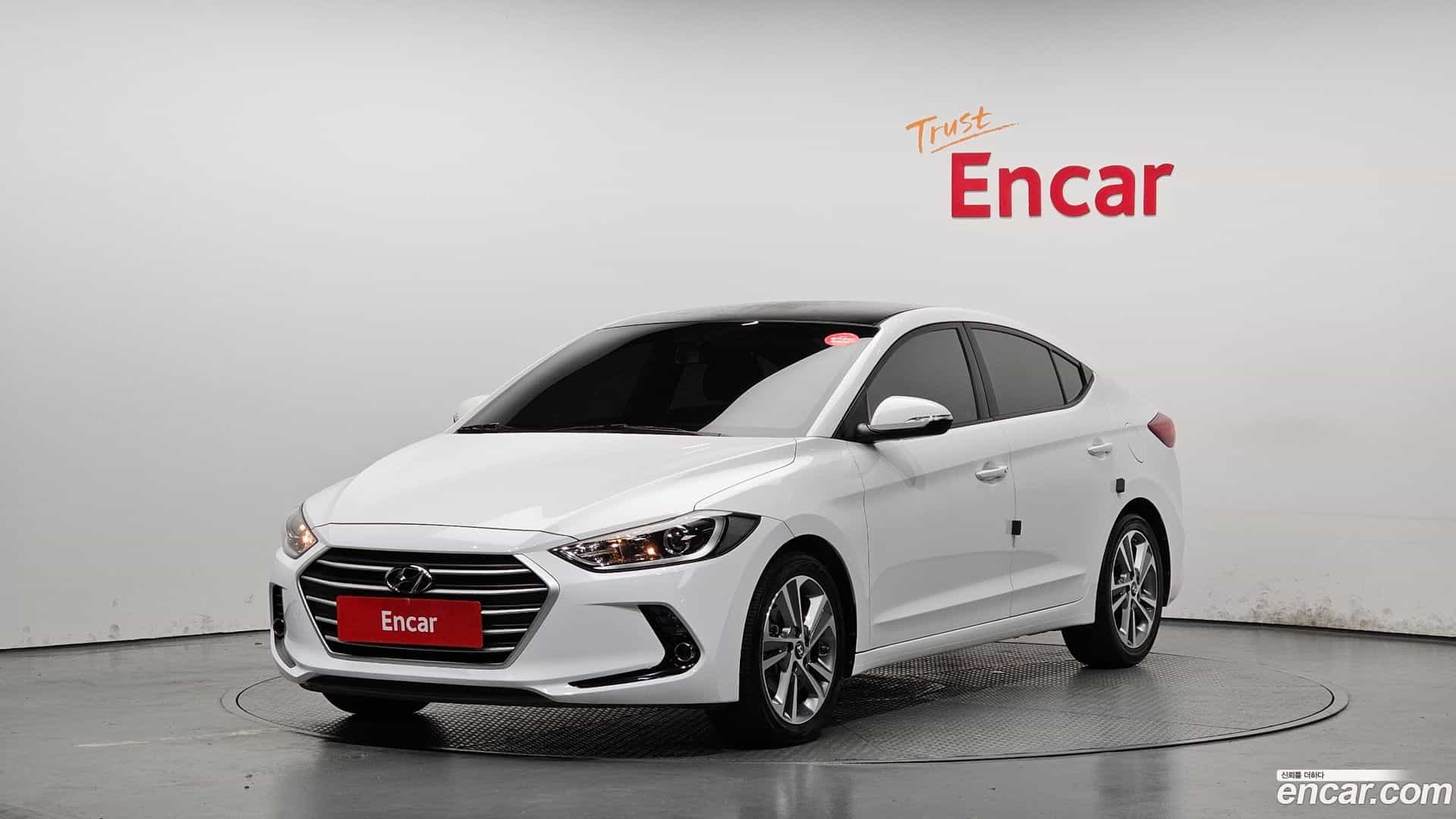 AVANTE Hyundai 2017.8-OUTER-001