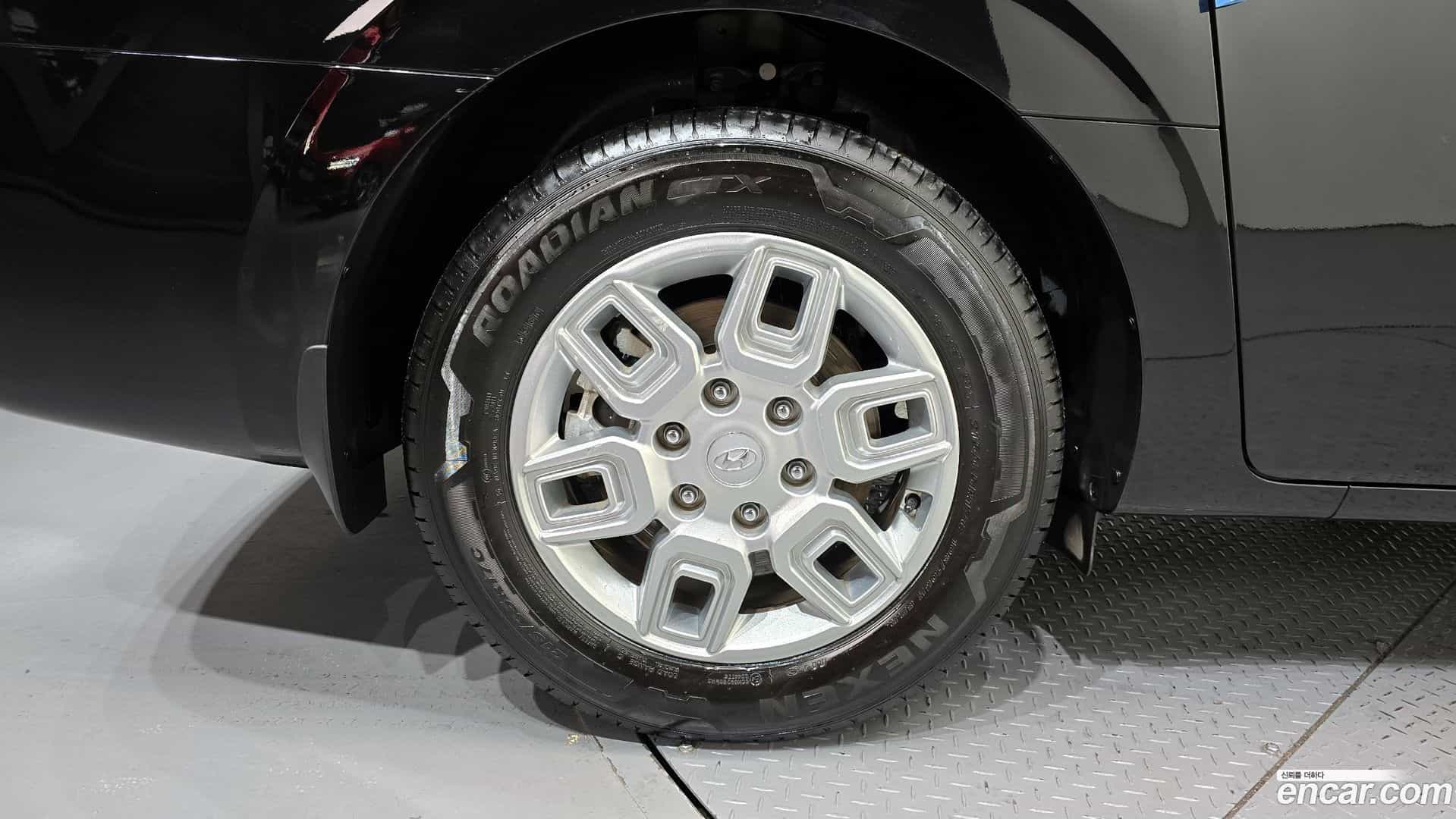 Staria Hyundai 2023.2-OUTER-005