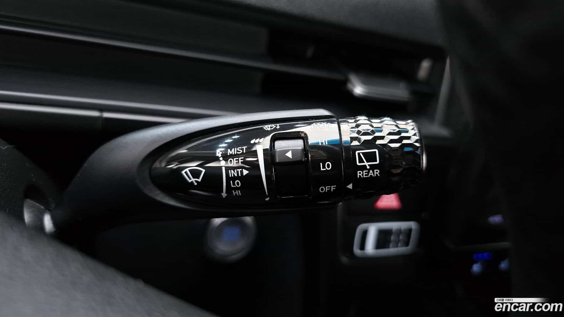 Staria Hyundai 2023.2-OPTION-020