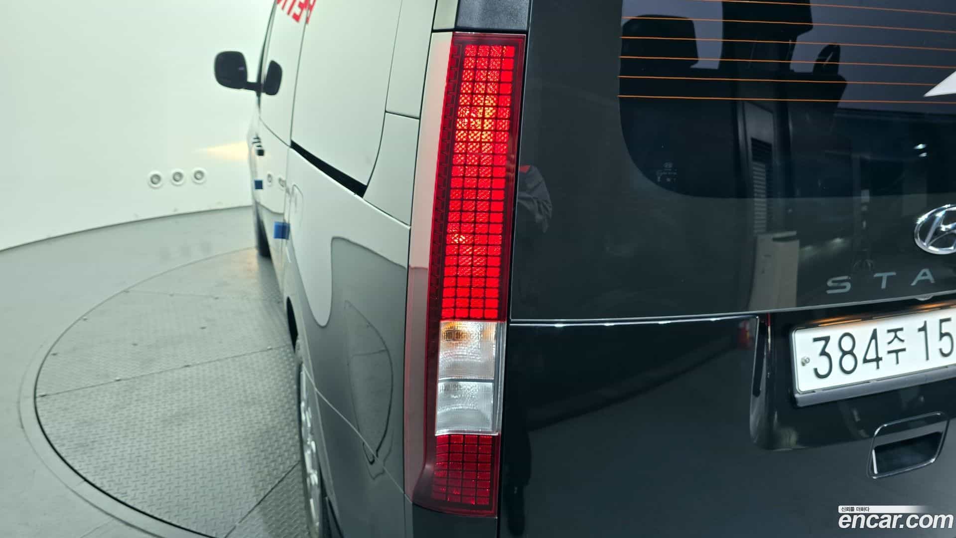 Staria Hyundai 2023.2-OUTER-033