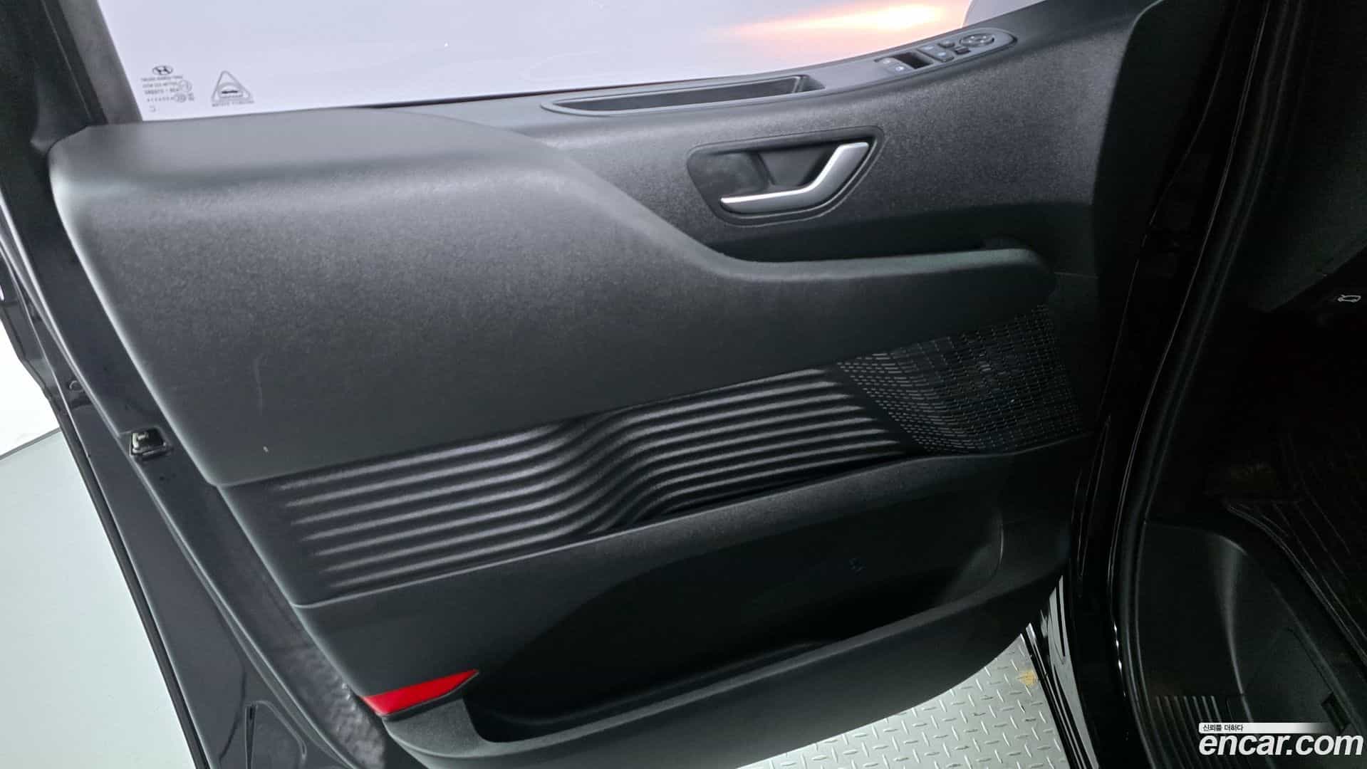 Staria Hyundai 2023.2-INNER-034
