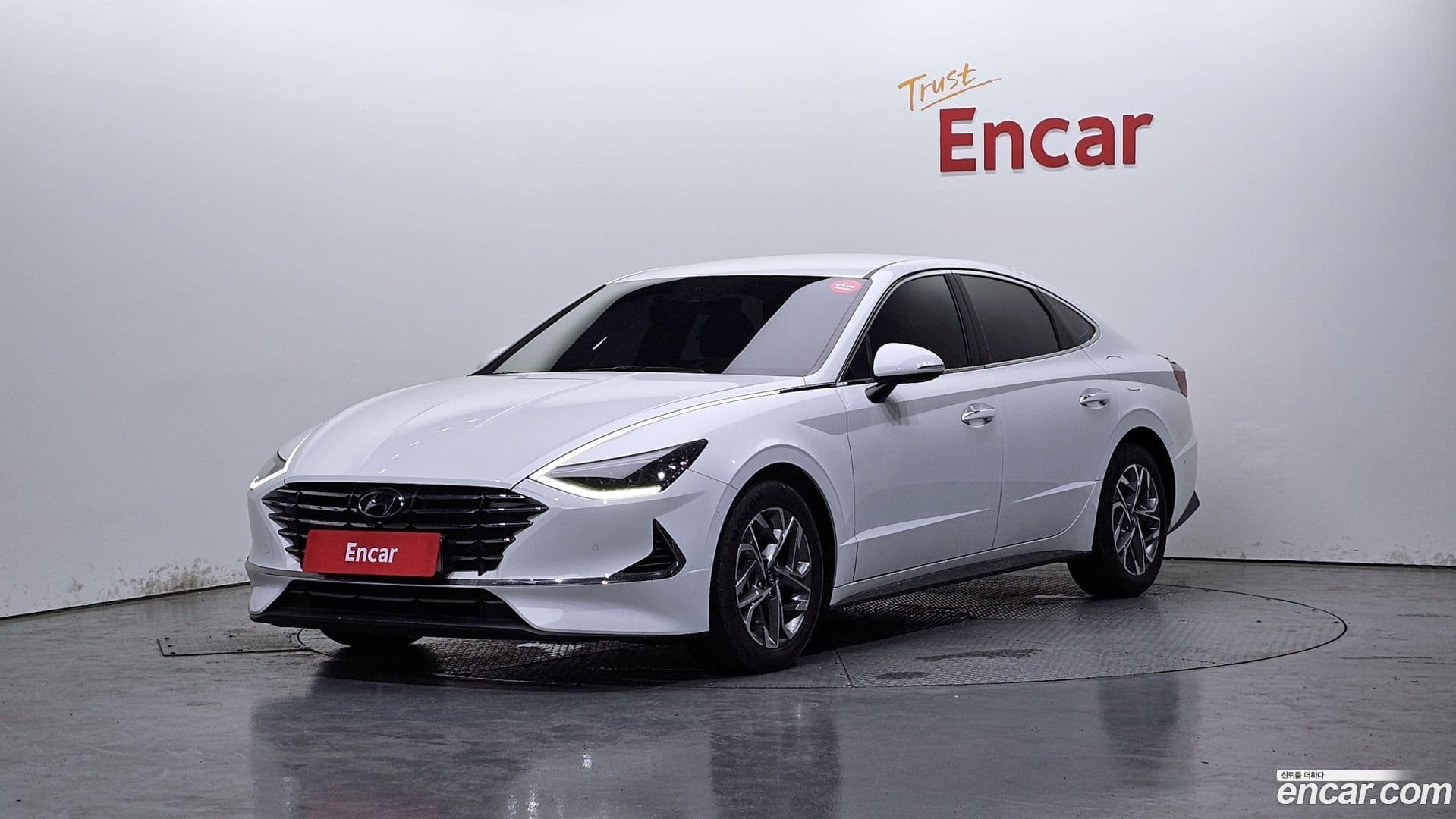 Main__Slider__Photo:Sonata Hyundai 2020.5-0