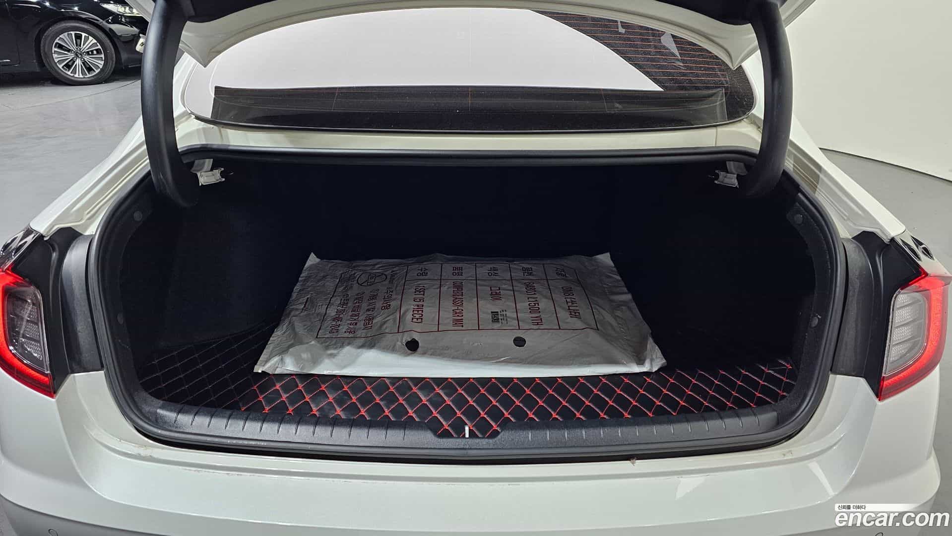 Sonata Hyundai 2020.5-OPTION-024