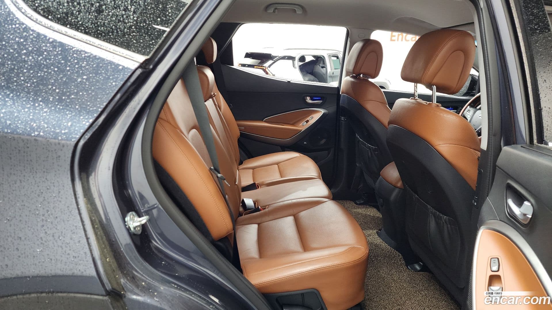 Main__Slider__Photo:Santafe Hyundai 2015.6-10