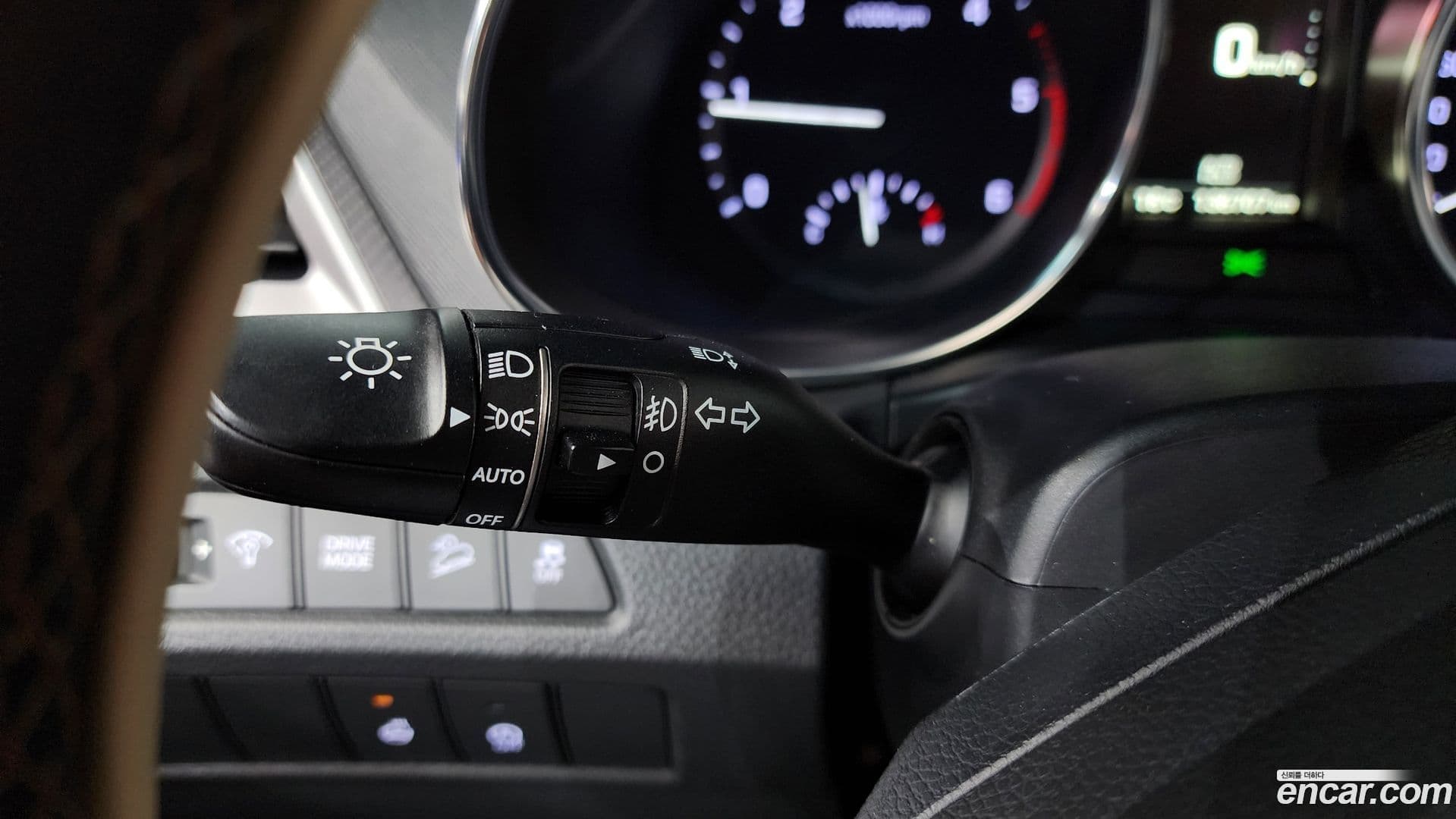Main__Slider__Photo:Santafe Hyundai 2015.6-26