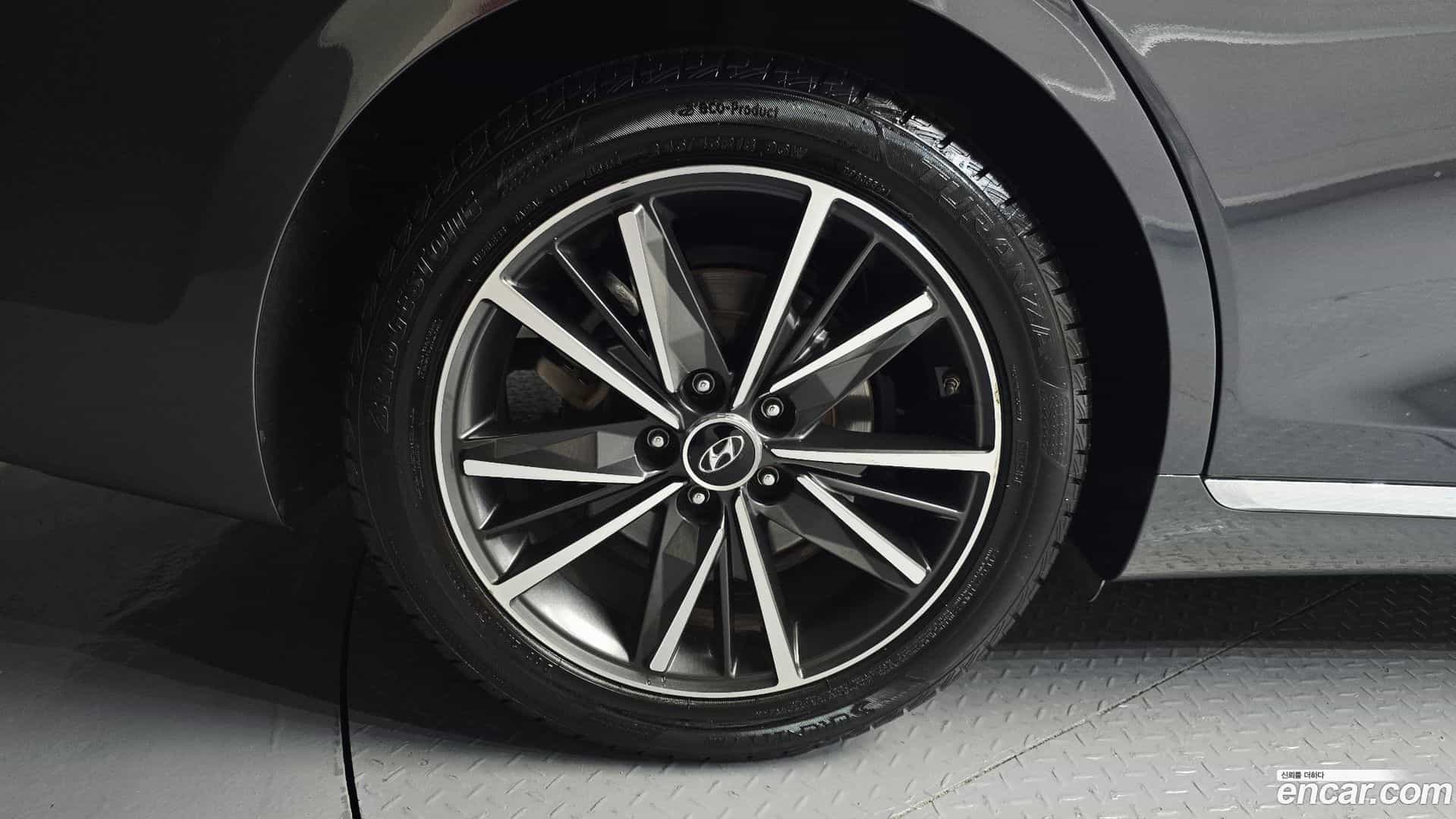 Grandeur Hyundai 2021.3-OUTER-005