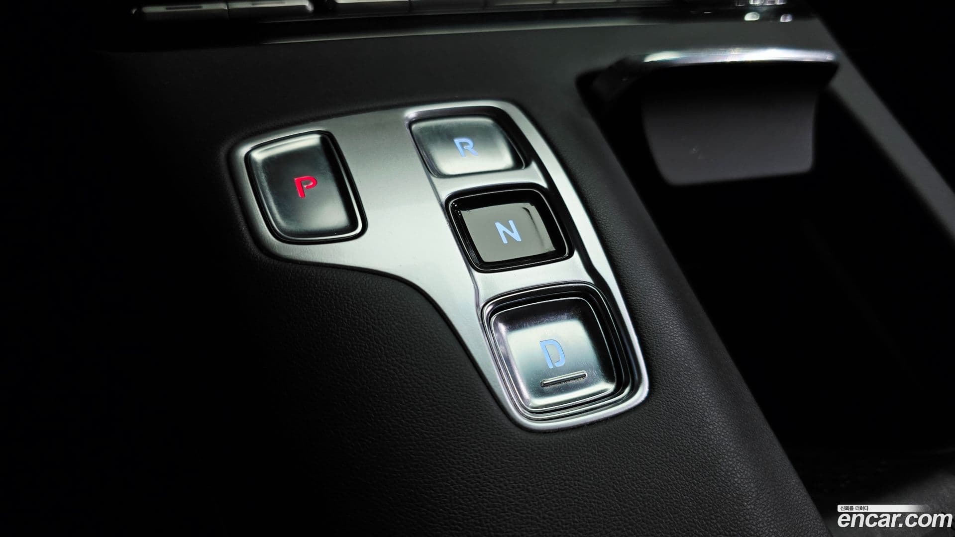Main__Slider__Photo:Grandeur Hyundai 2021.3-8