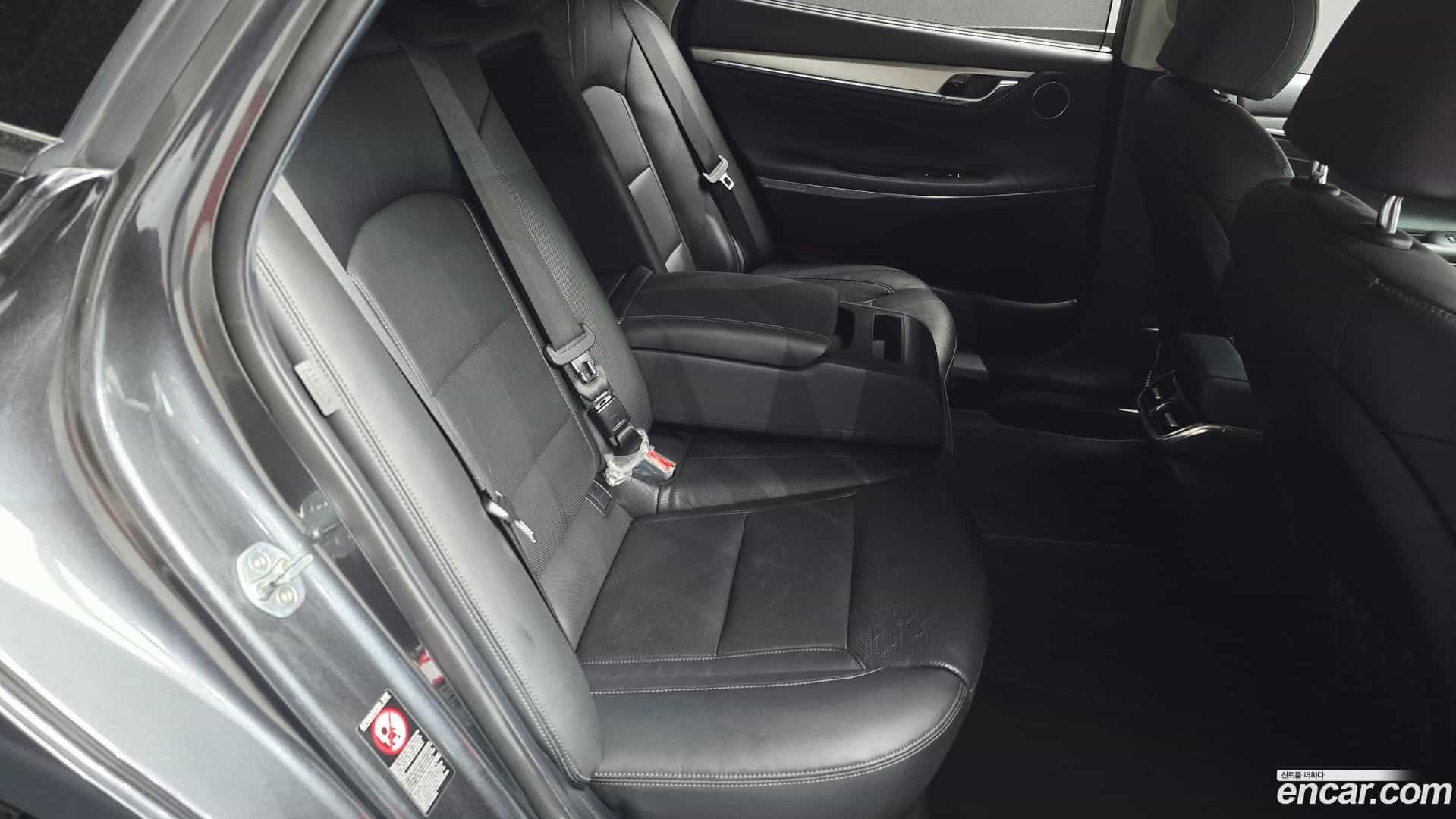 Grandeur Hyundai 2021.3-OPTION-015