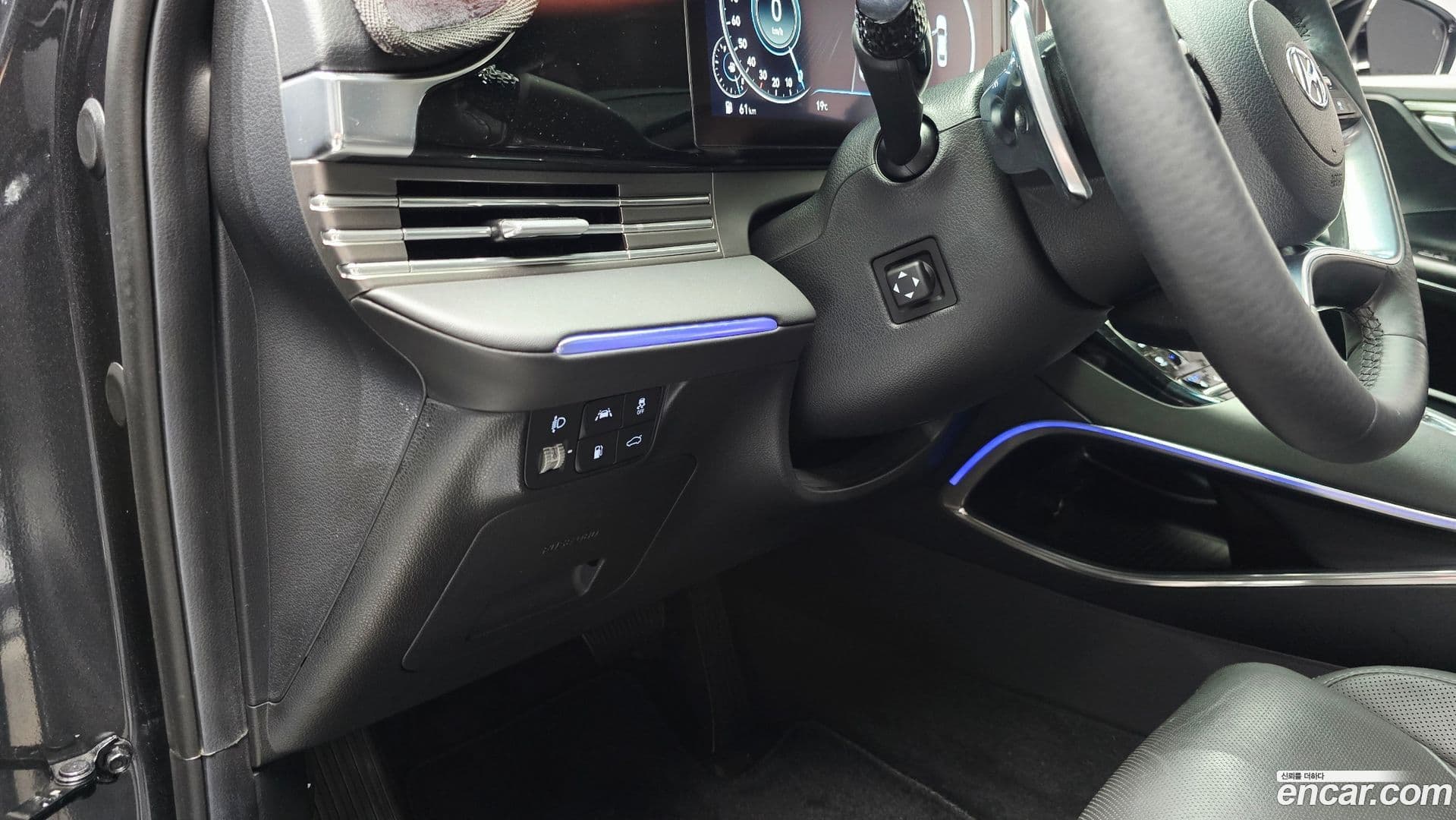 Main__Slider__Photo:Grandeur Hyundai 2021.3-14