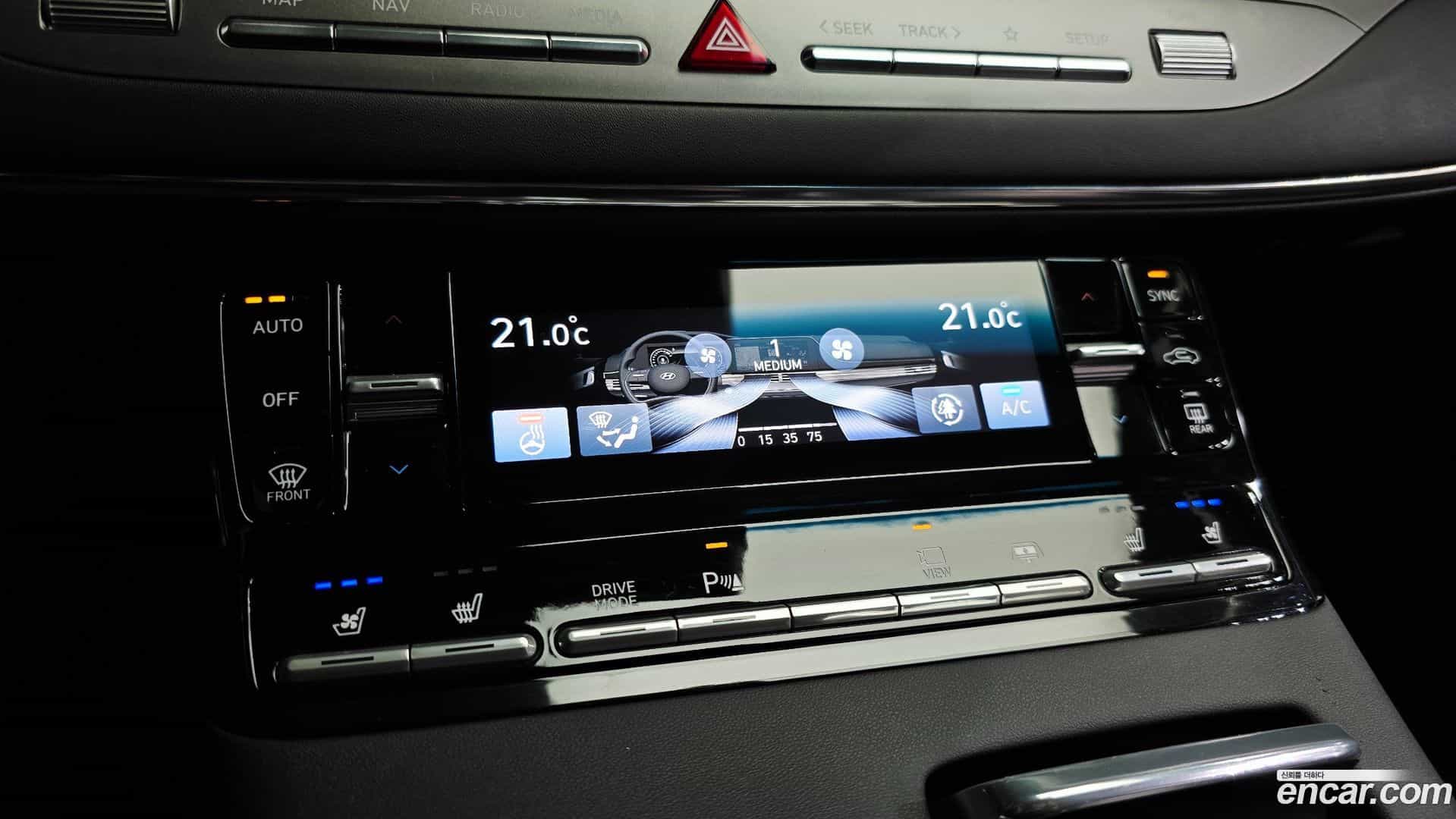 Grandeur Hyundai 2021.3-OPTION-022