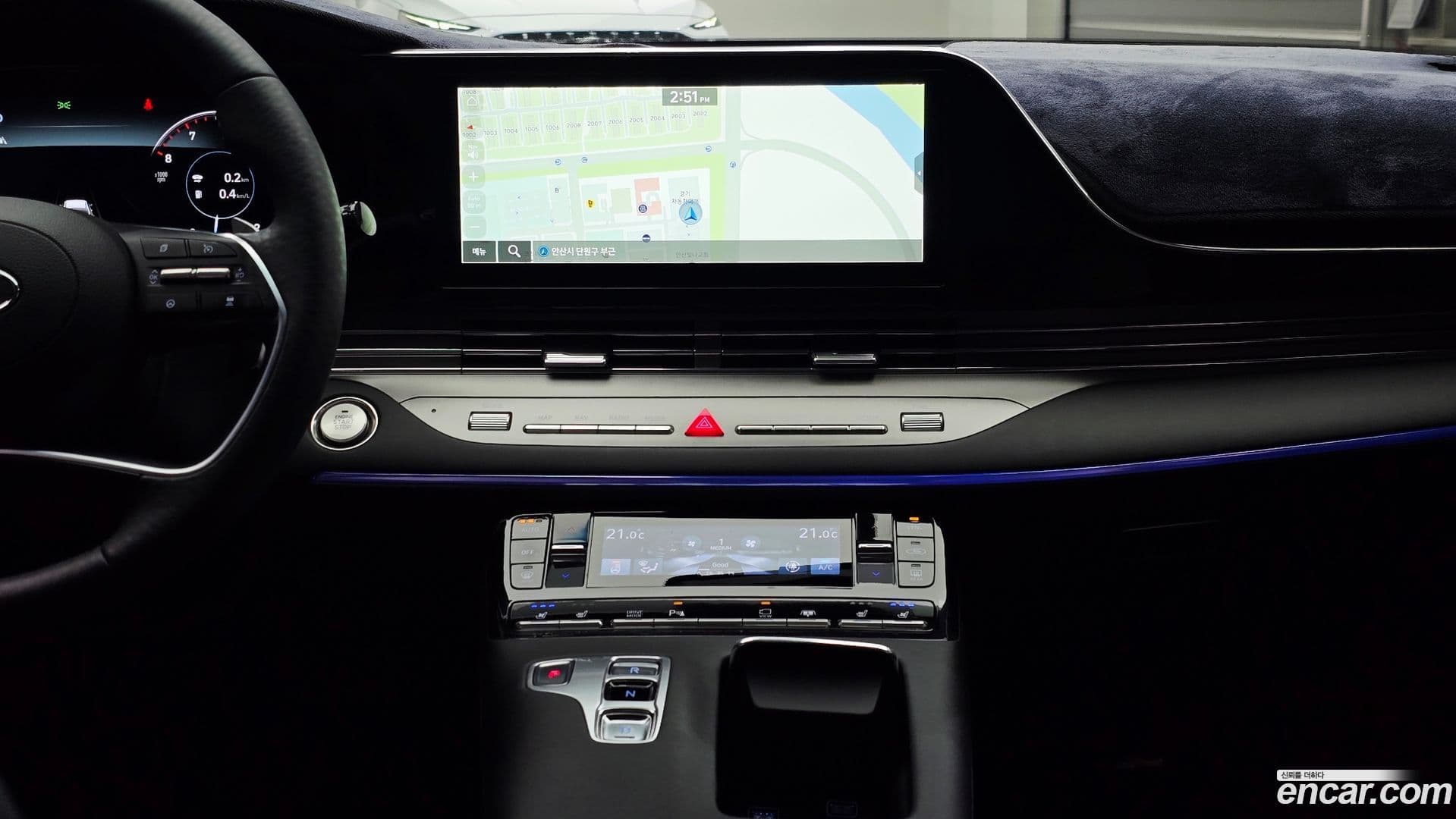 Main__Slider__Photo:Grandeur Hyundai 2021.3-18